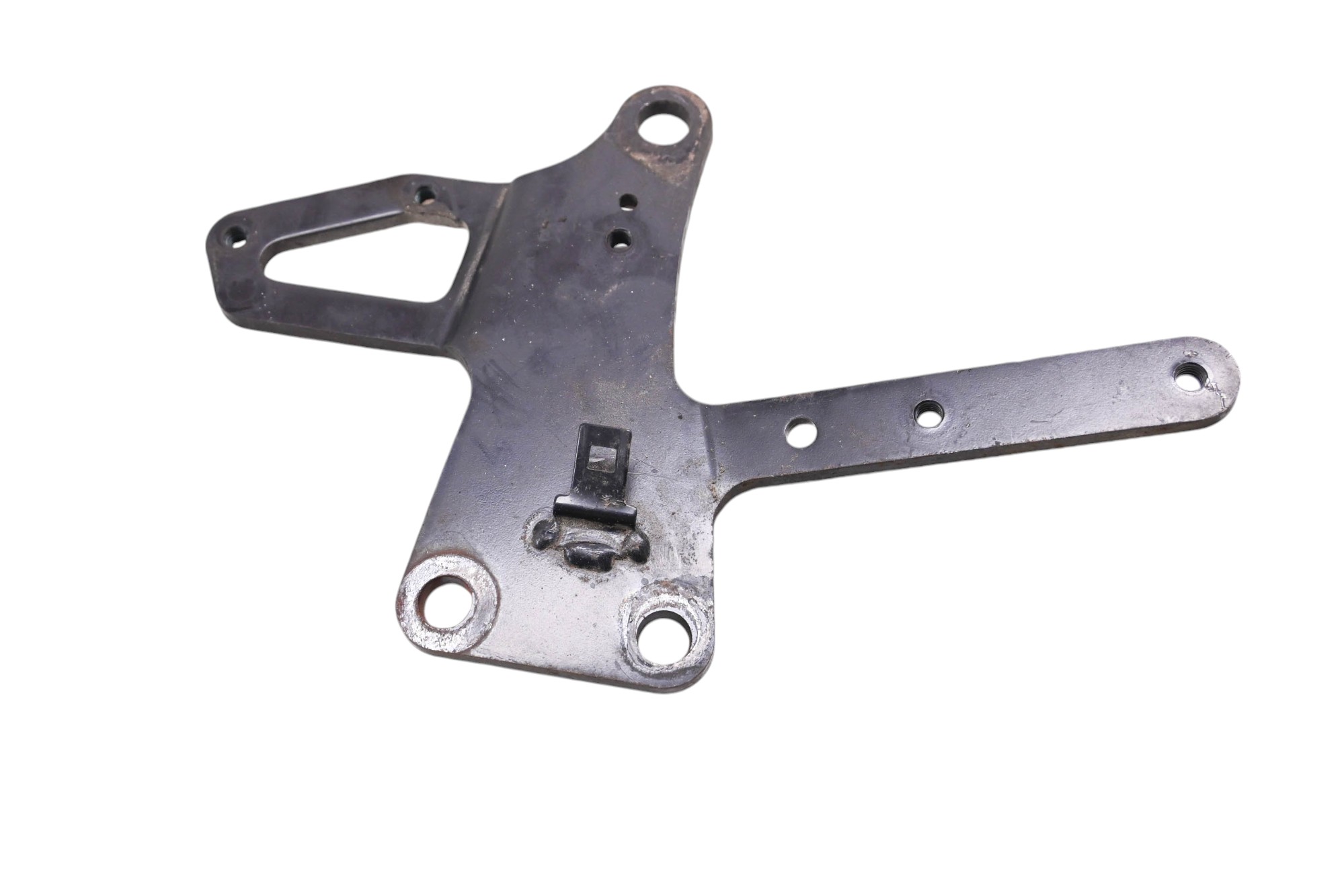 14 Yamaha Bolt R-Spec Engine Motor Frame Bracket Mount XVS950