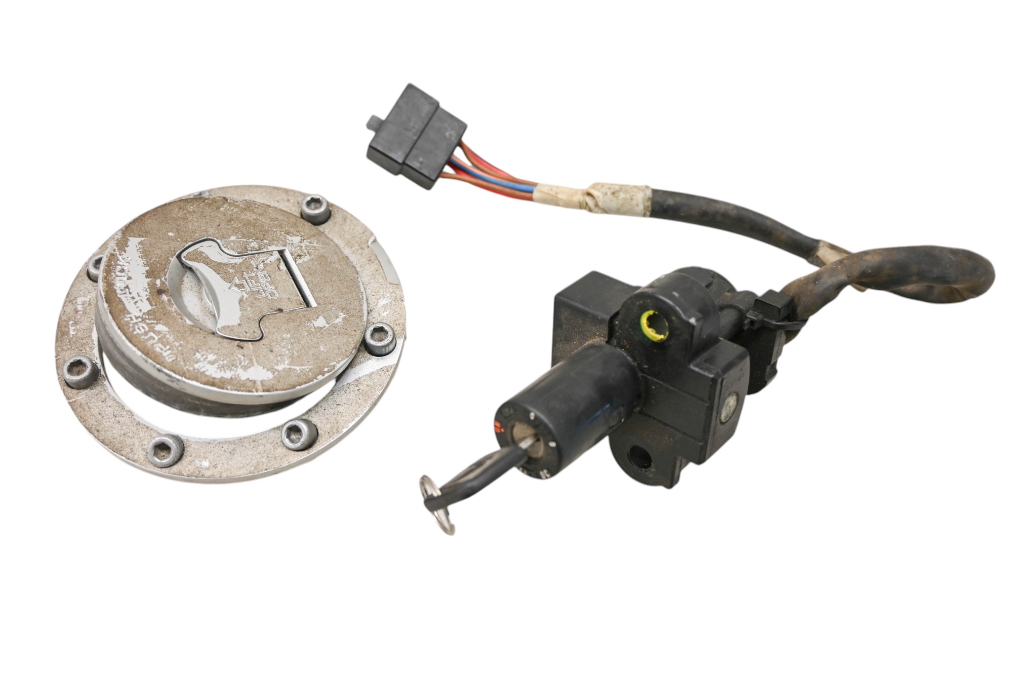 91 Honda Interceptor 750 Key Switch & Gas Cap VFR750F