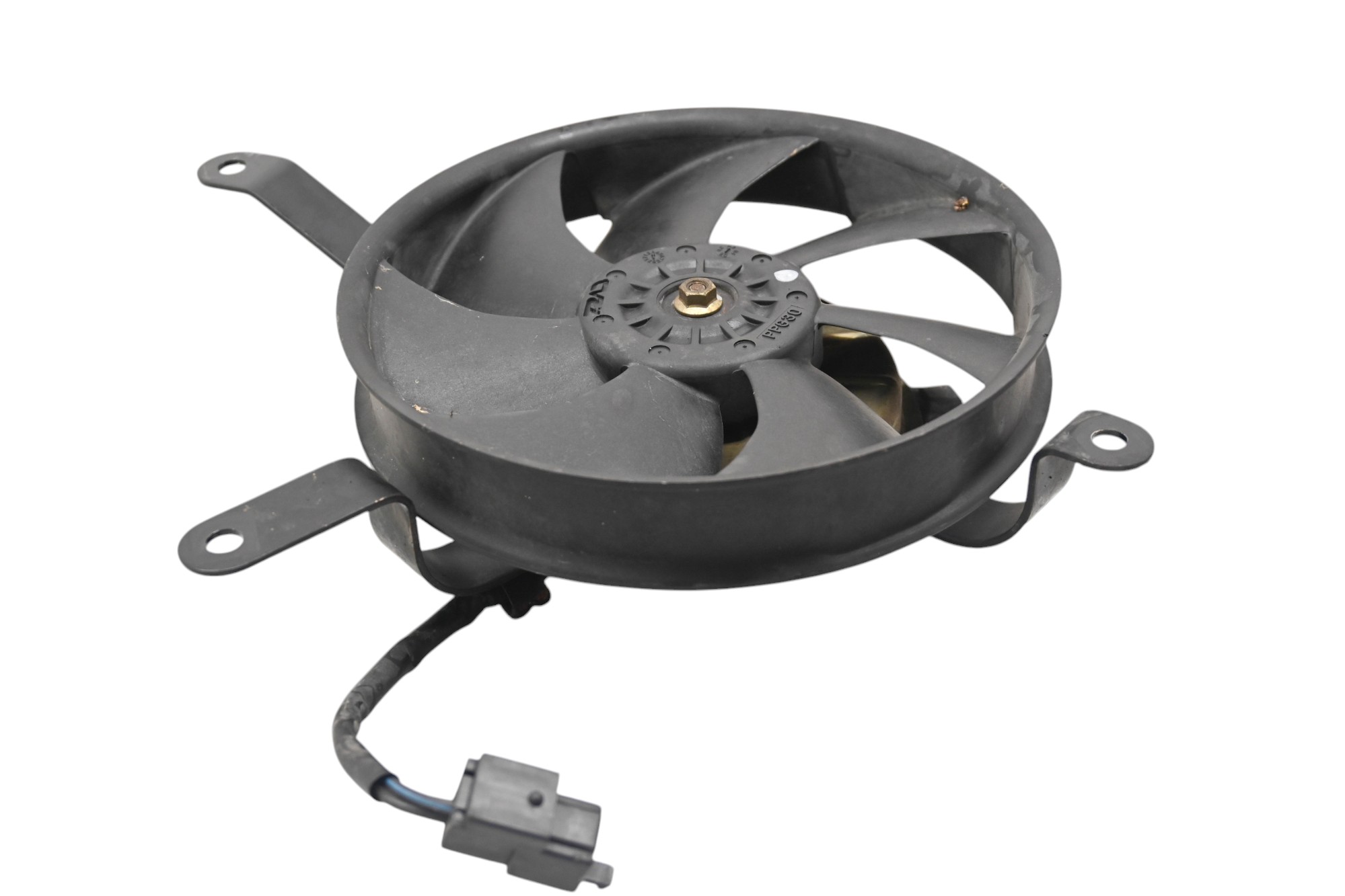04 Honda ST1300 Radiator Fan