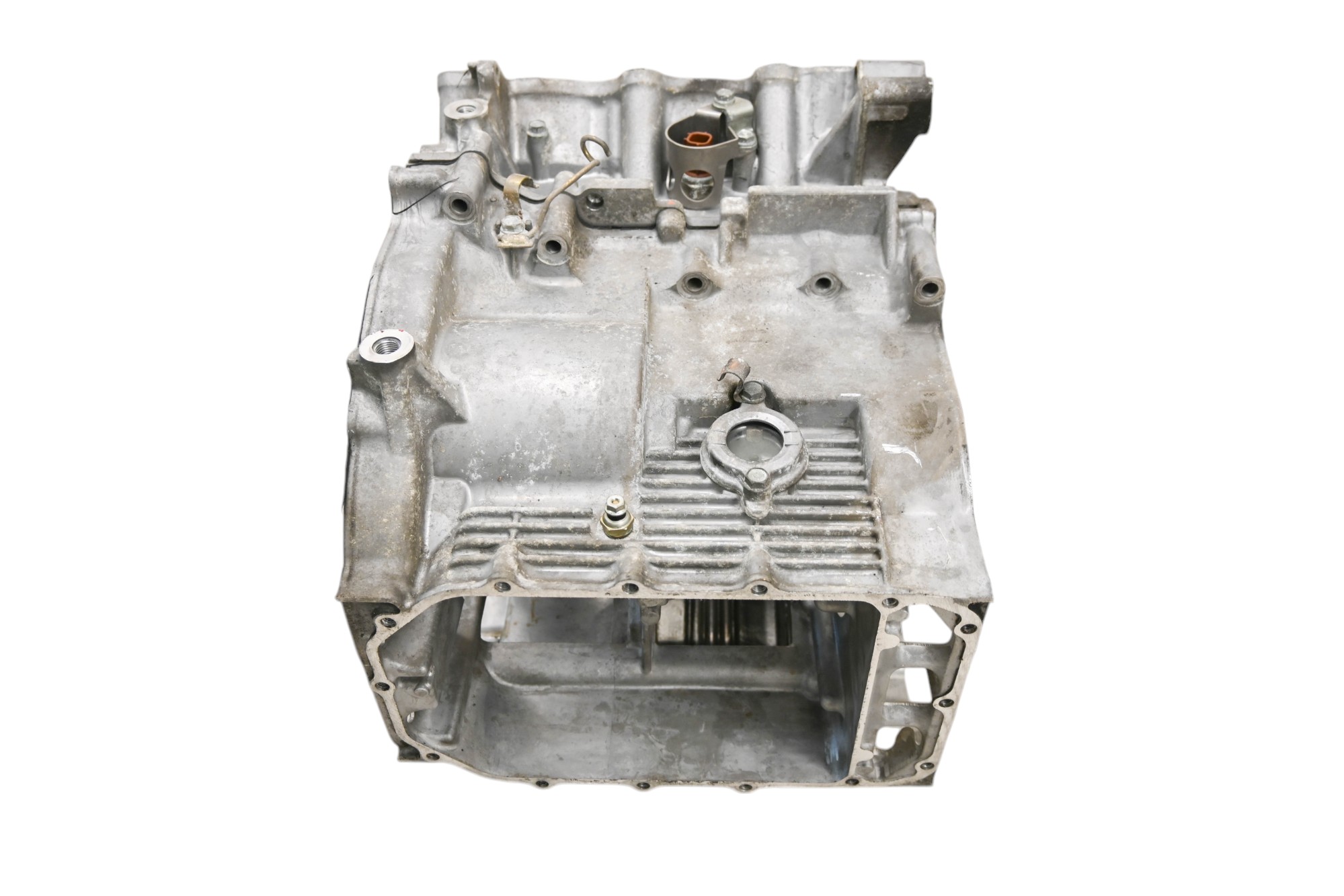 04 Honda ST1300 Crankcase Center Crank Case & Cylinders