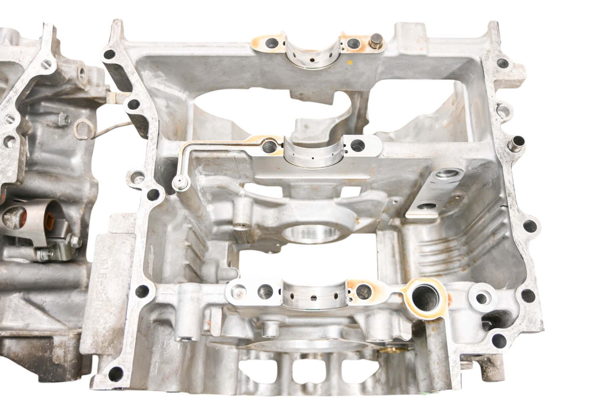 04 Honda ST1300 Crankcase Center Crank Case & Cylinders