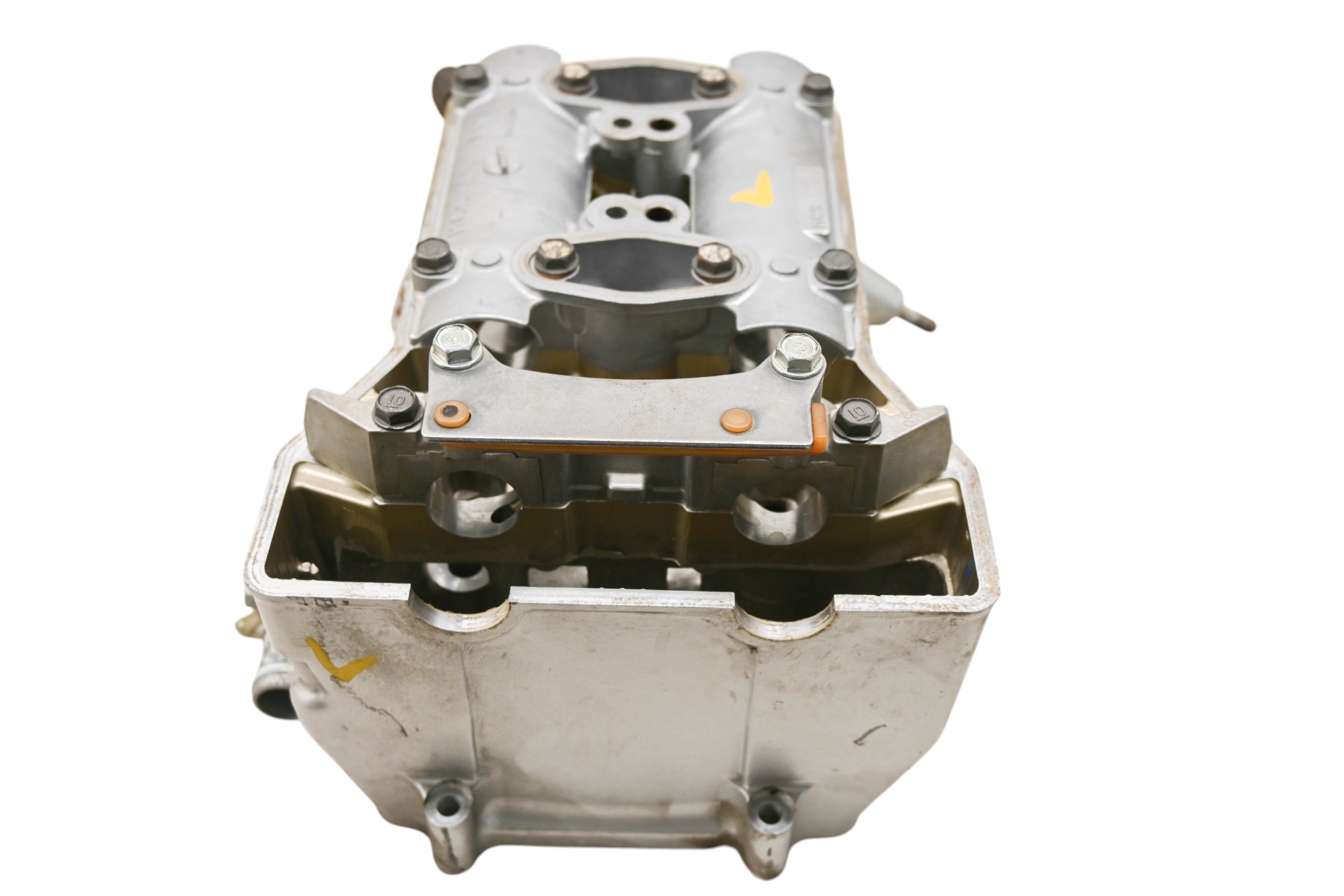 04 Honda ST1300 Left Side Cylinder Head