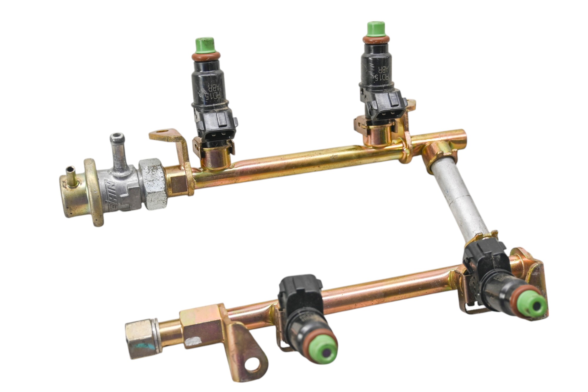 04 Honda ST1300 Fuel Rail & Injectors