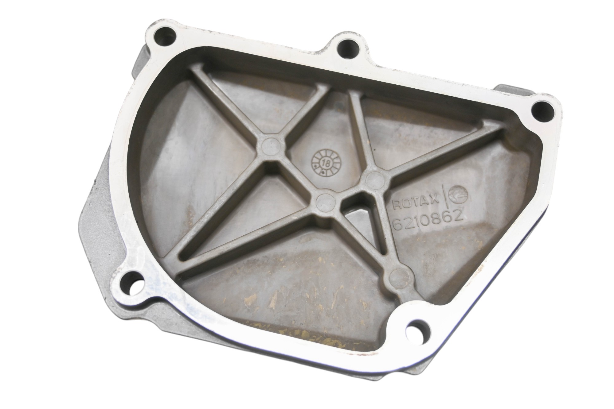 19 Can-Am Spyder F3 SE6 Valve Train Side Cover