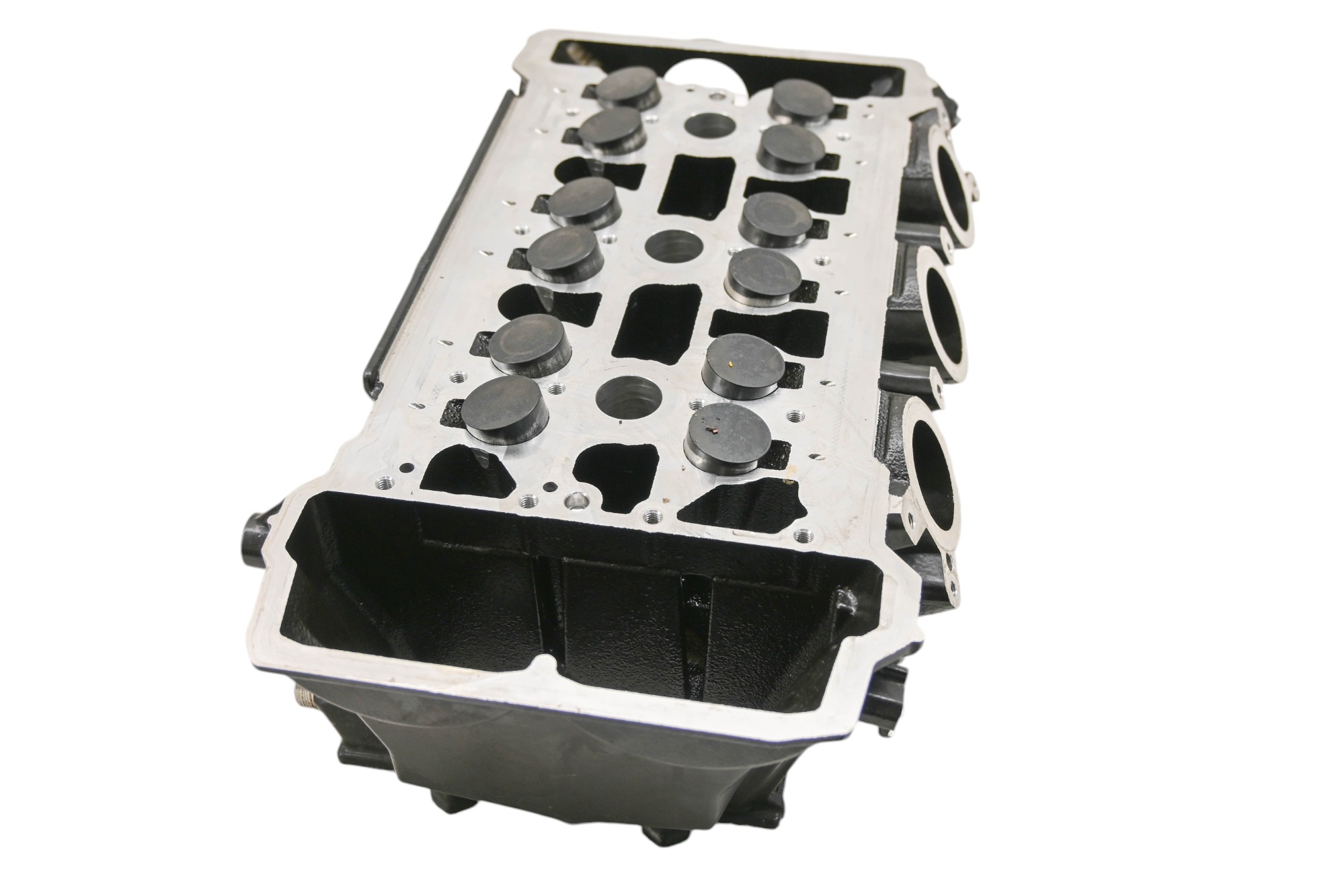19 Can-Am Spyder F3 SE6 Cylinder Head