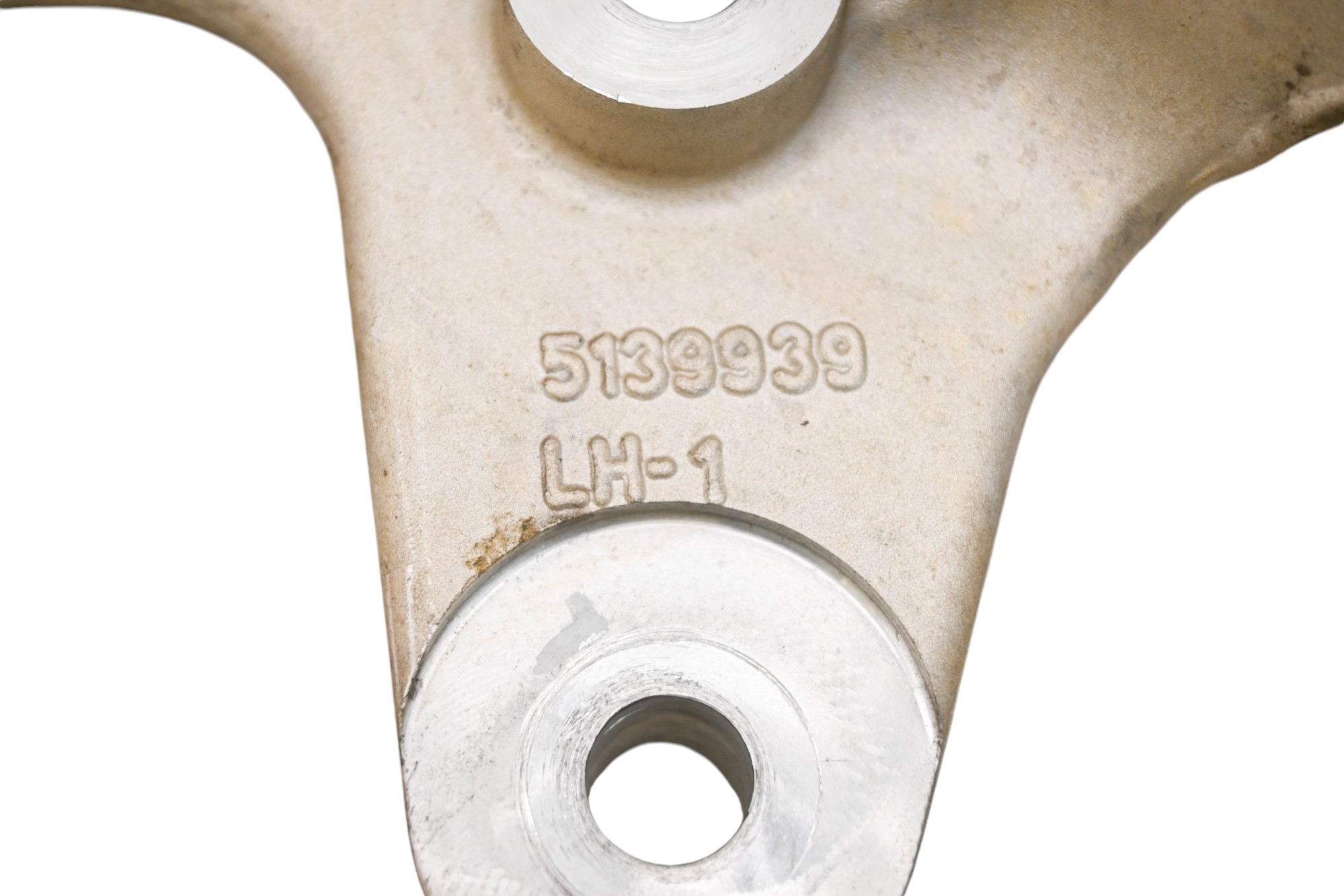 19 Polaris Slingshot SLR Front Left Spindle Knuckle