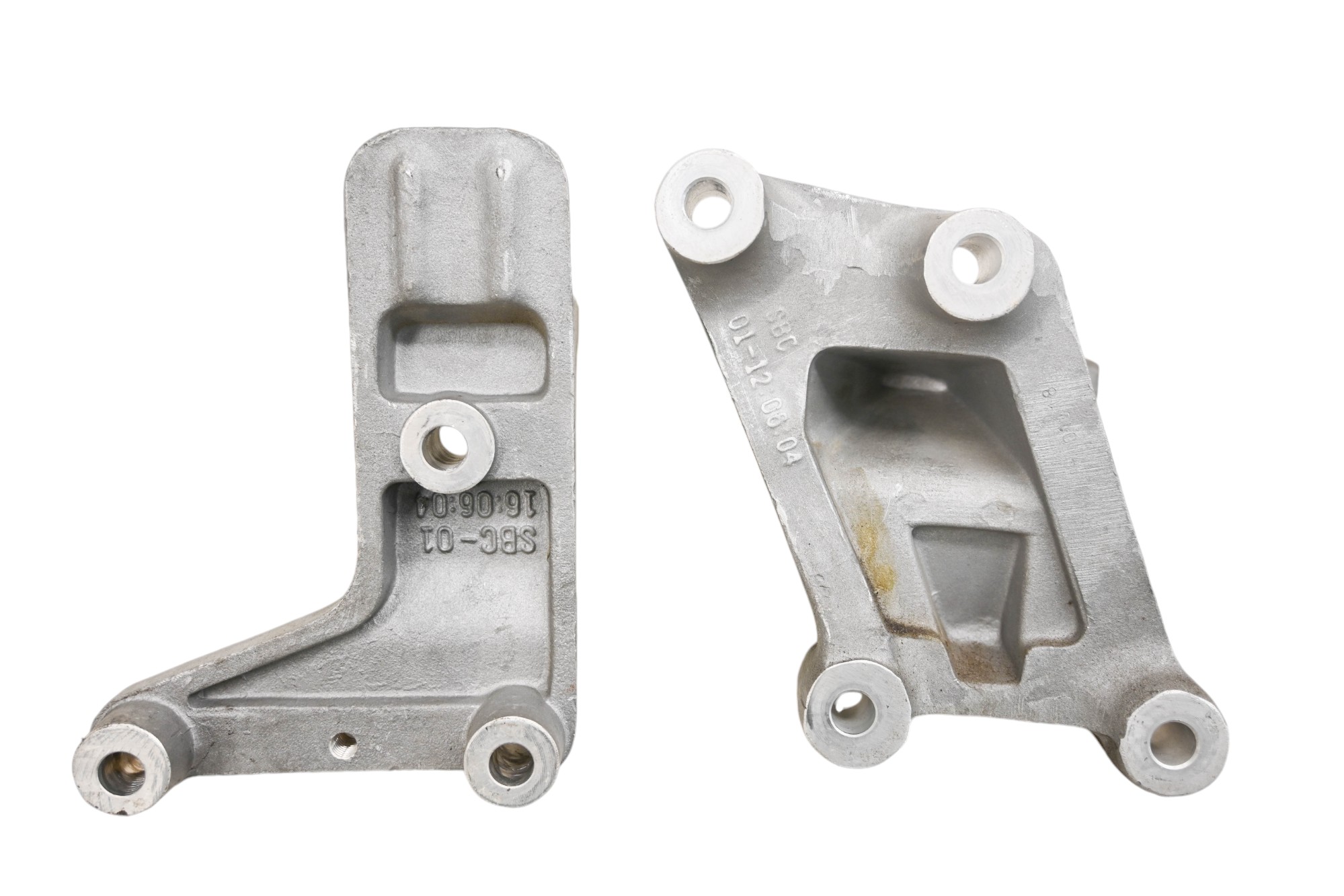 19 Polaris Slingshot SLR Right & Left Engine Mounting Brackets