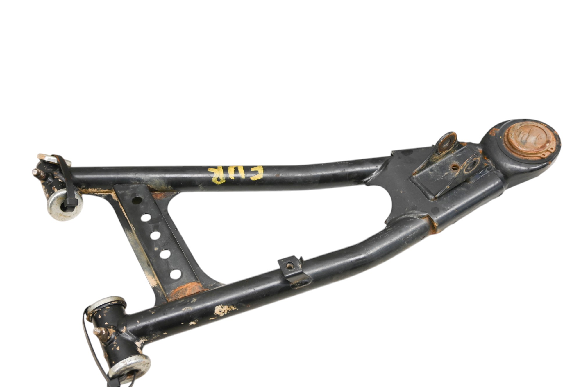 16 Yamaha YXZ1000R Front Upper Right A-Arm