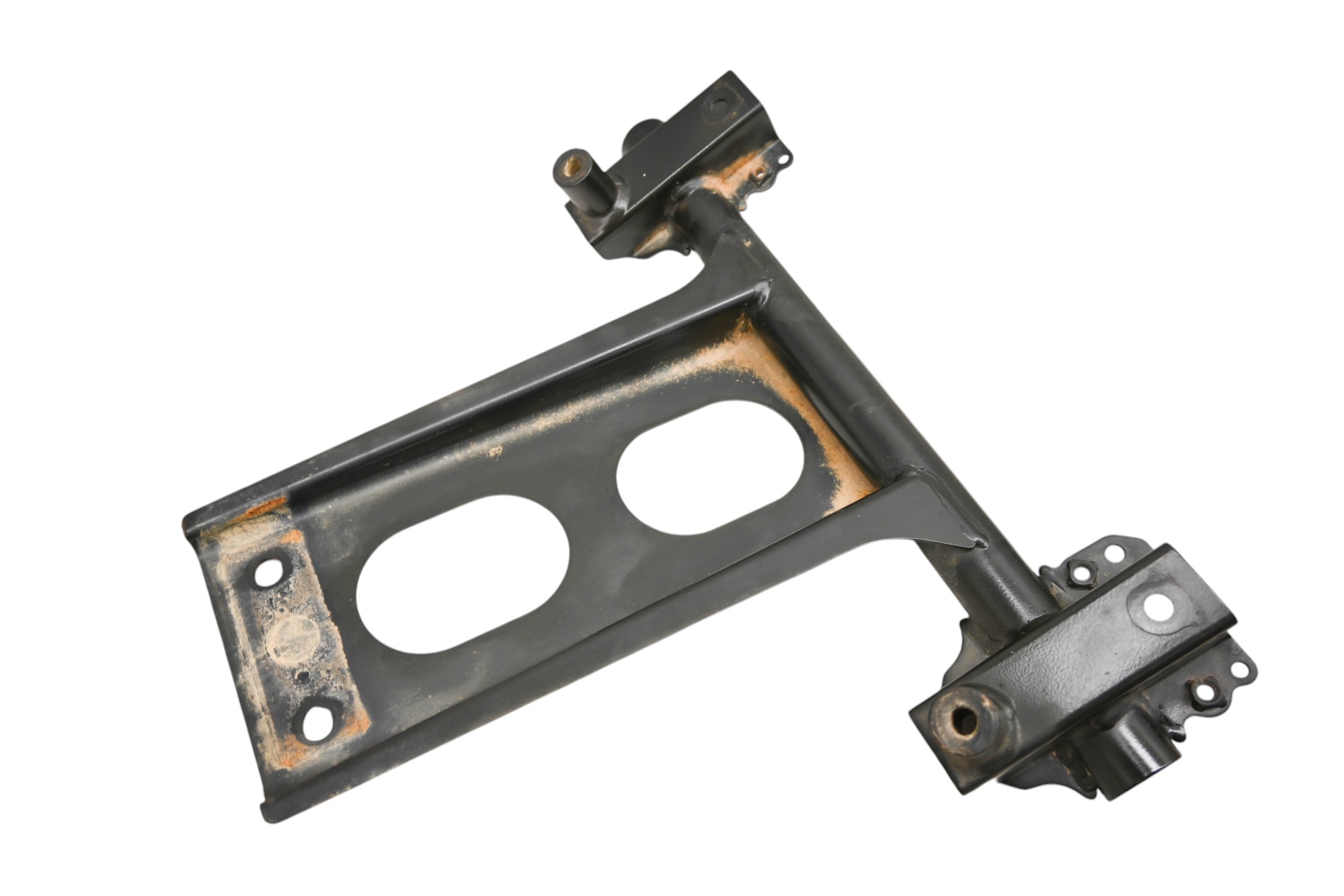 16 Yamaha YXZ1000R Engine Mount Comp Bracket