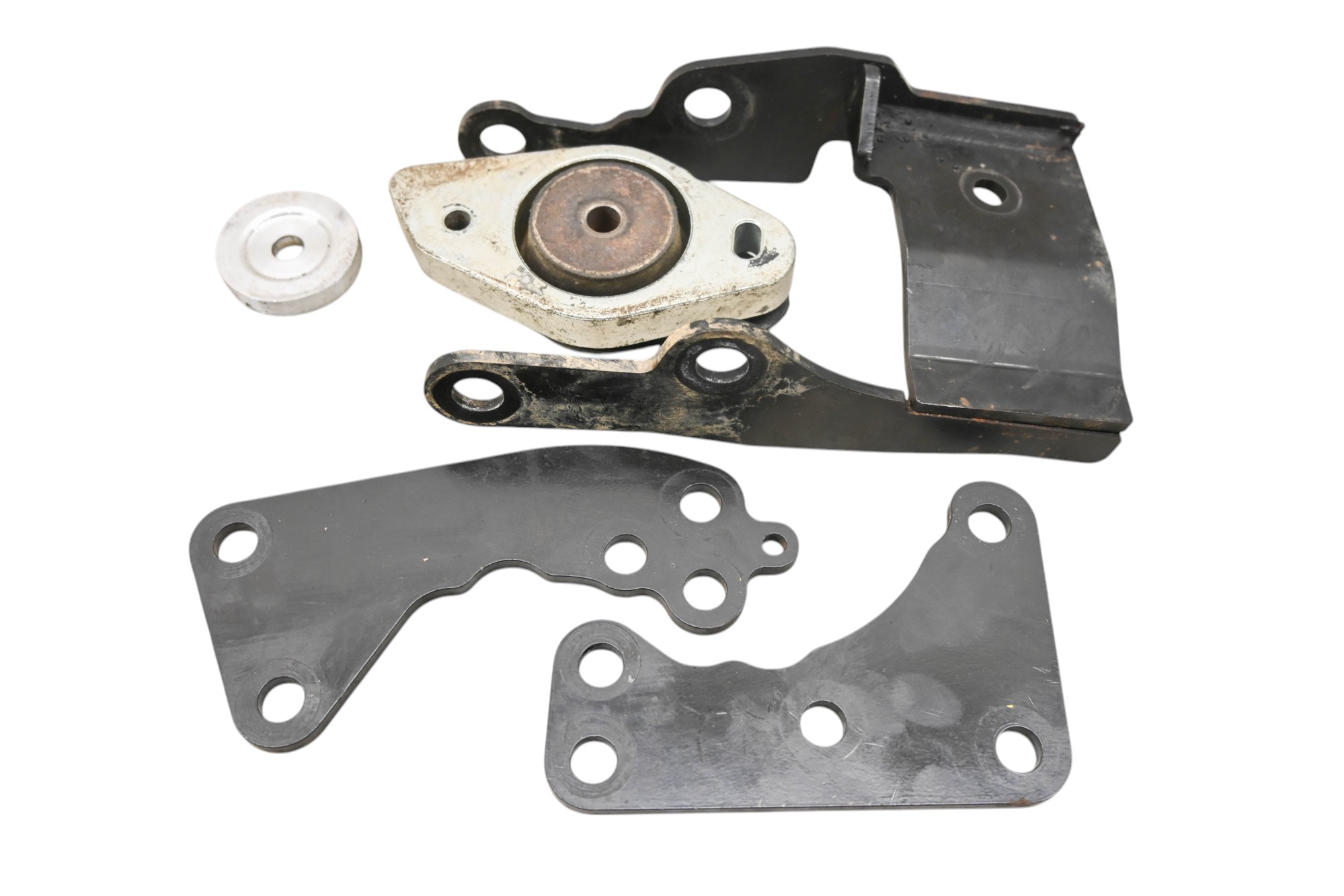 18 John Deere Gator RSX860M Engine Mounting Brackets