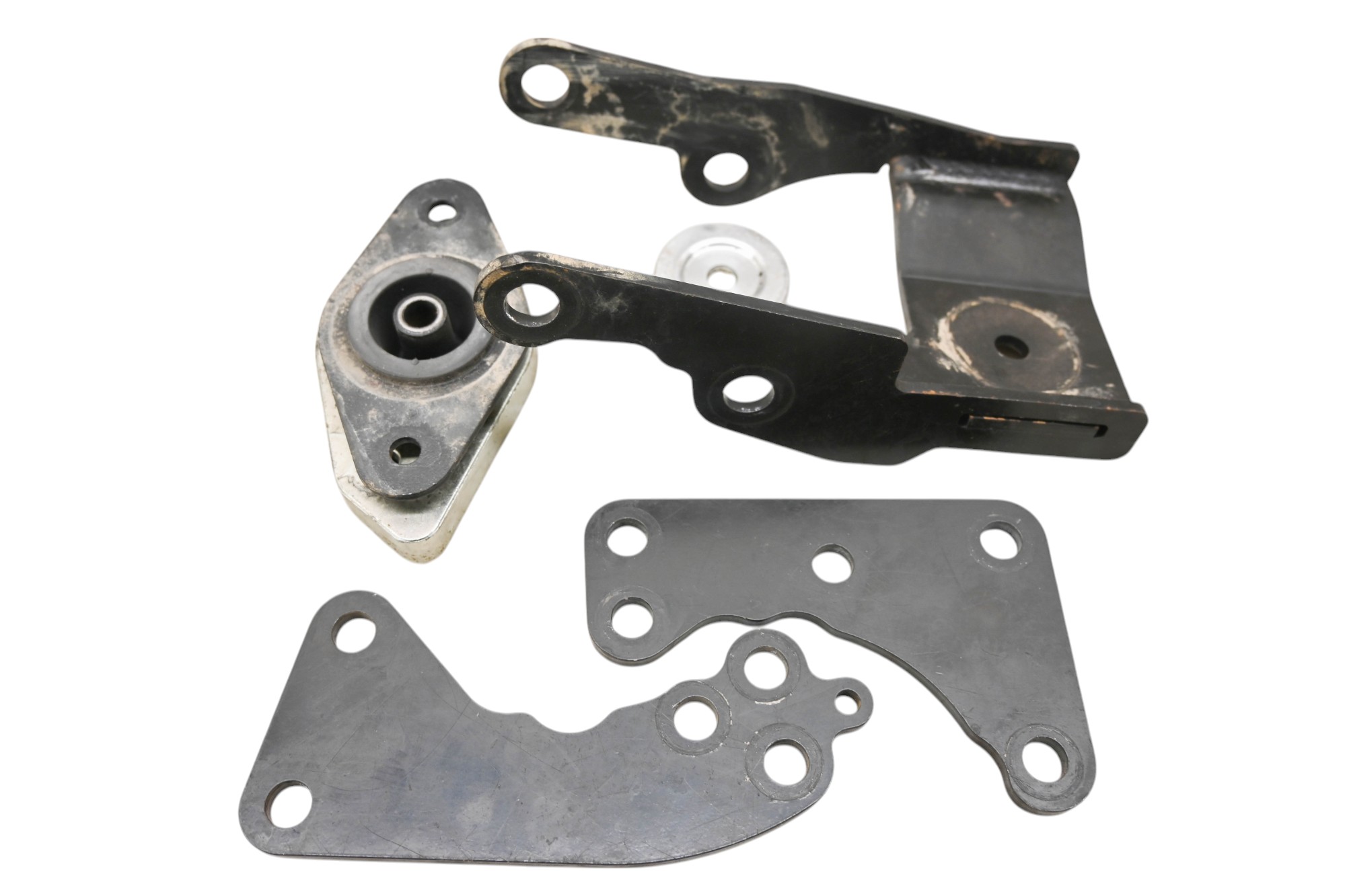 18 John Deere Gator RSX860M Engine Mounting Brackets
