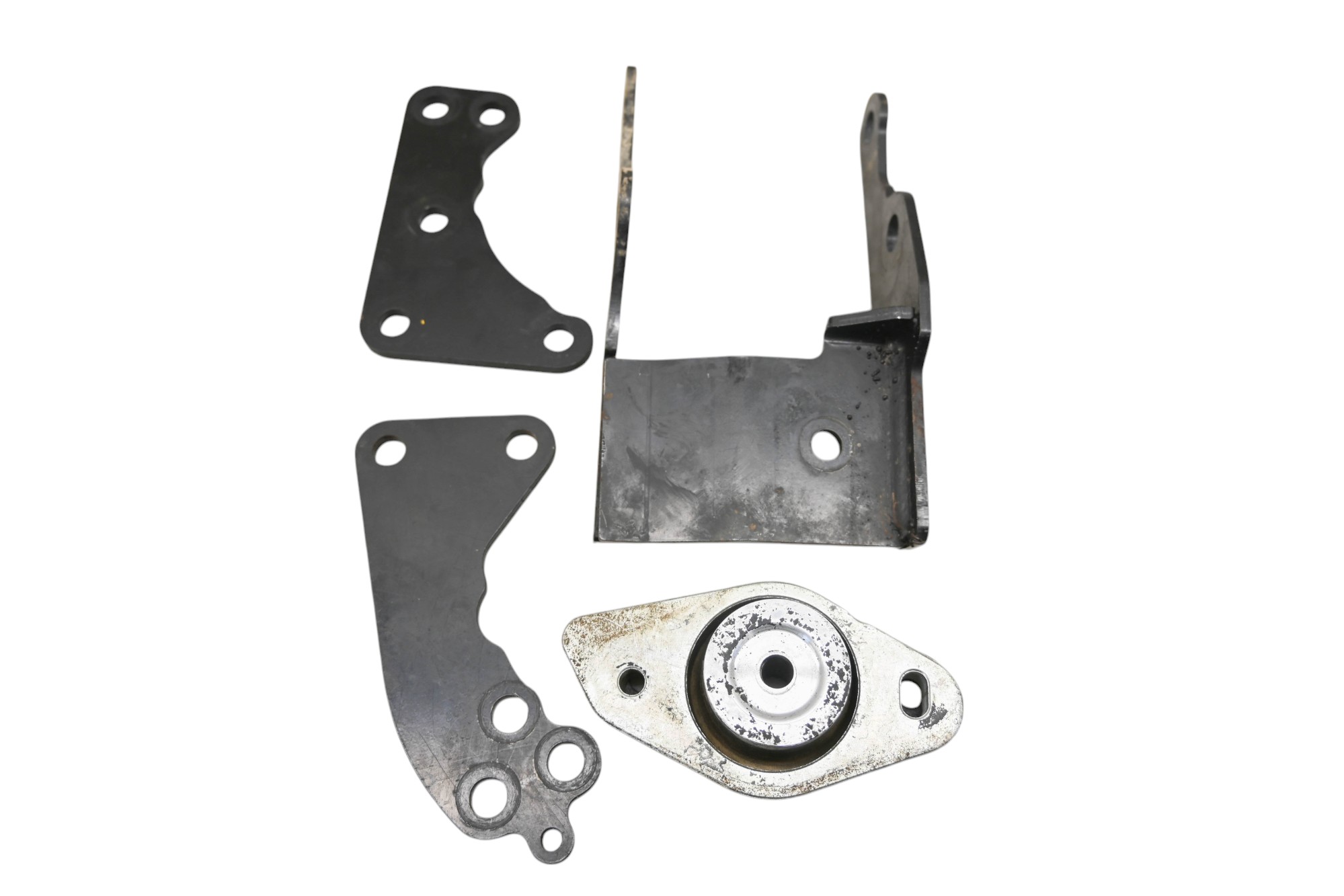 18 John Deere Gator RSX860M Engine Mounting Brackets