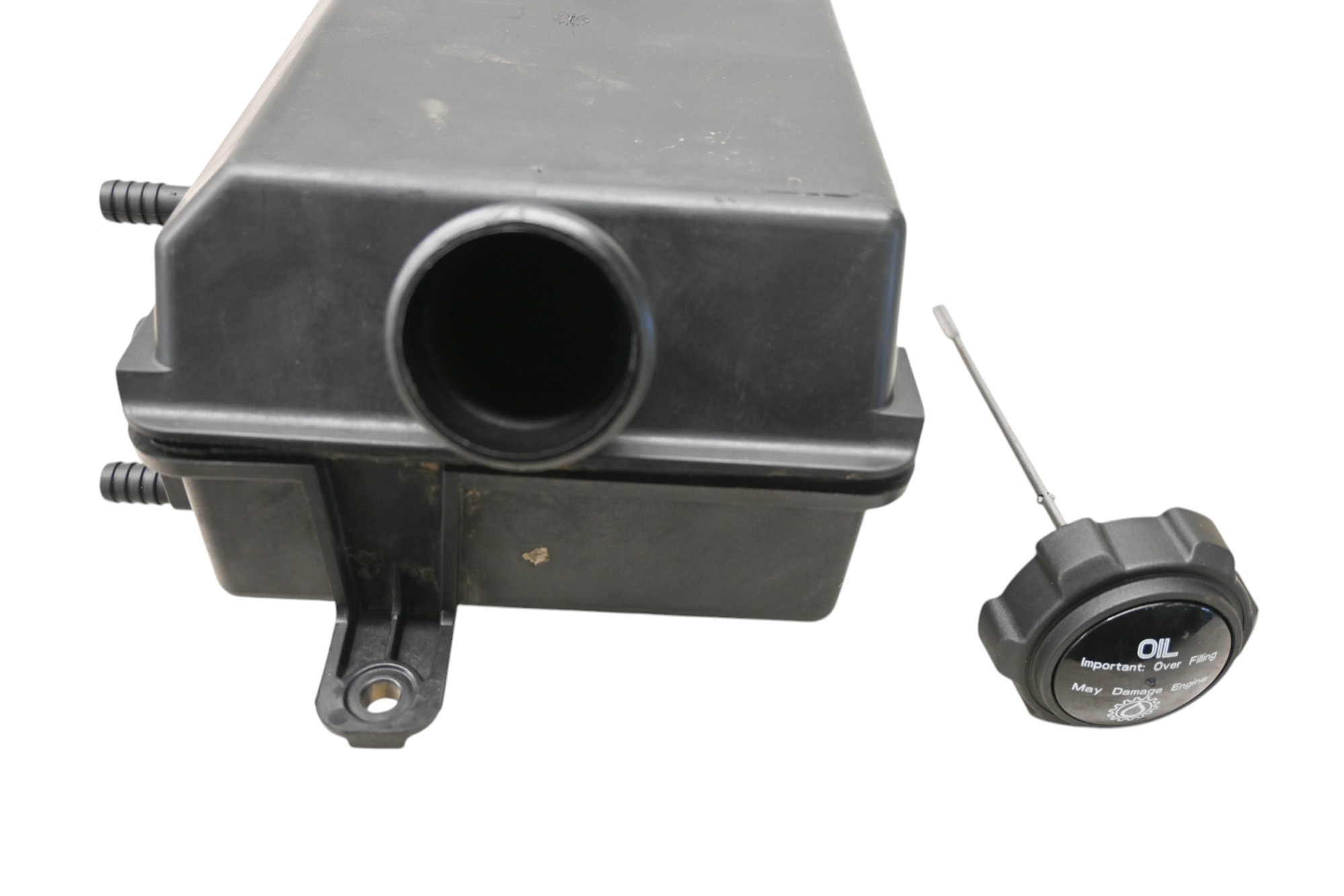 18 John Deere Gator RSX860M Oil Tank