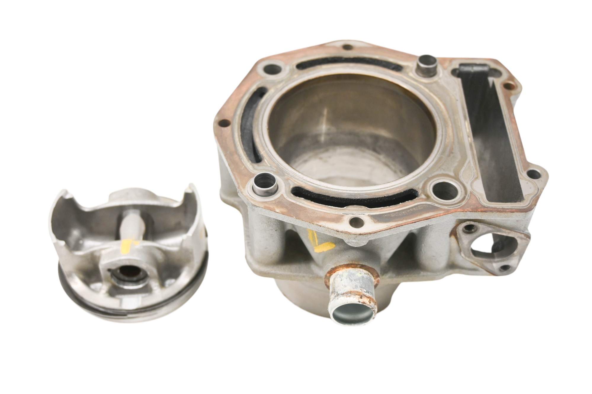 18 John Deere Gator RSX860M Cylinder & Piston Left