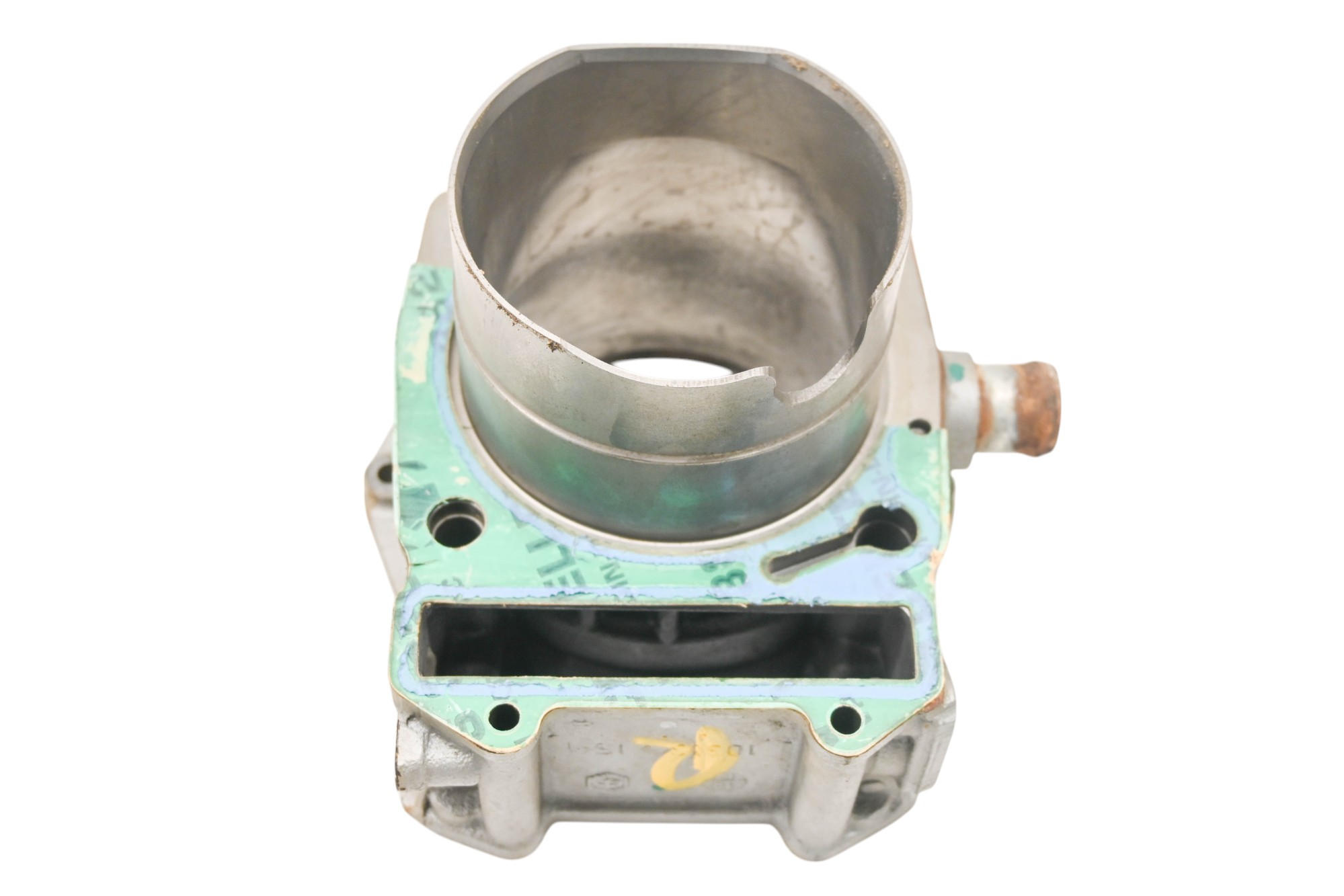 18 John Deere Gator RSX860M Cylinder & Piston Right