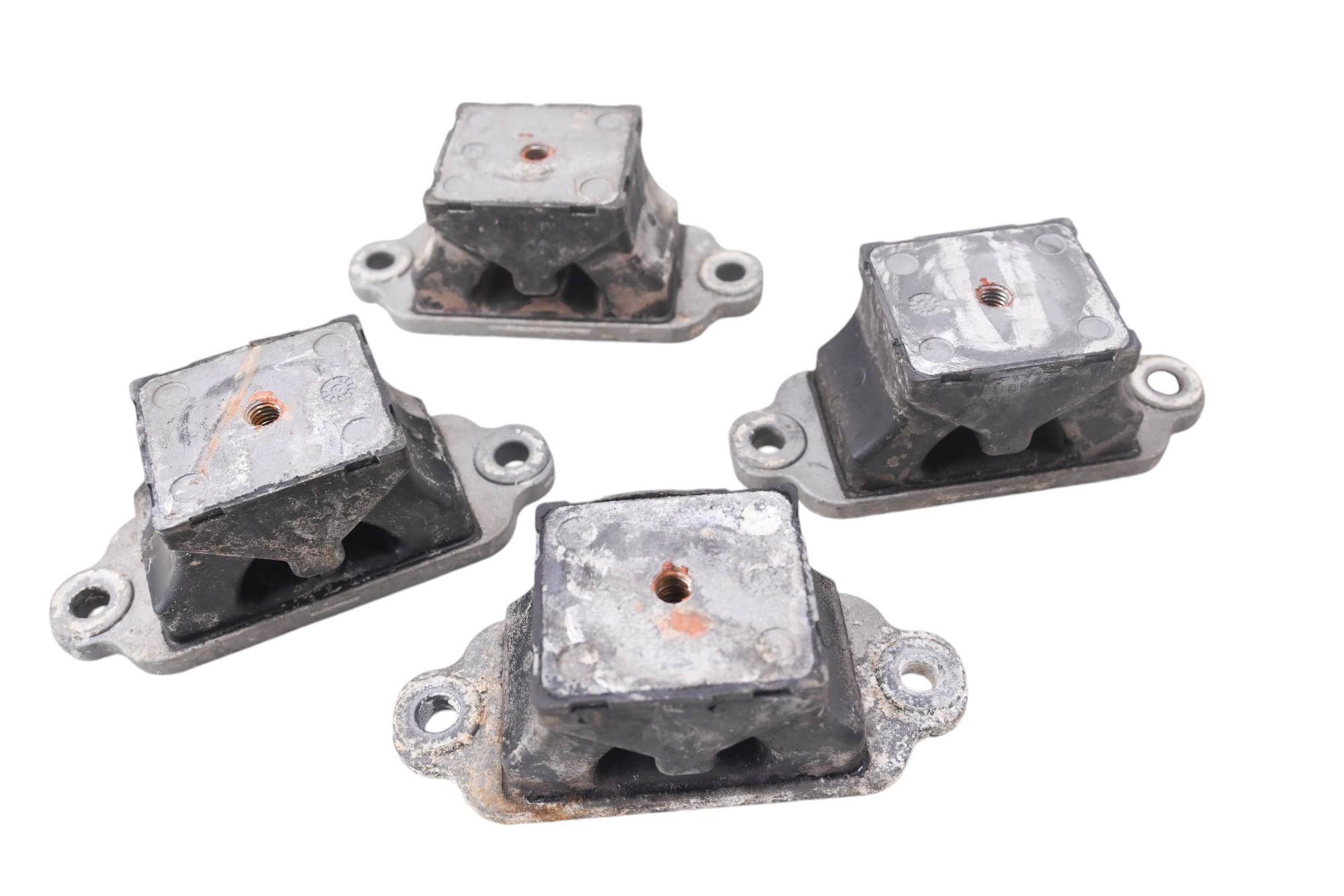 20 Yamaha Waverunner VX Deluxe Engine Motor Mounts Brackets VX1050BV