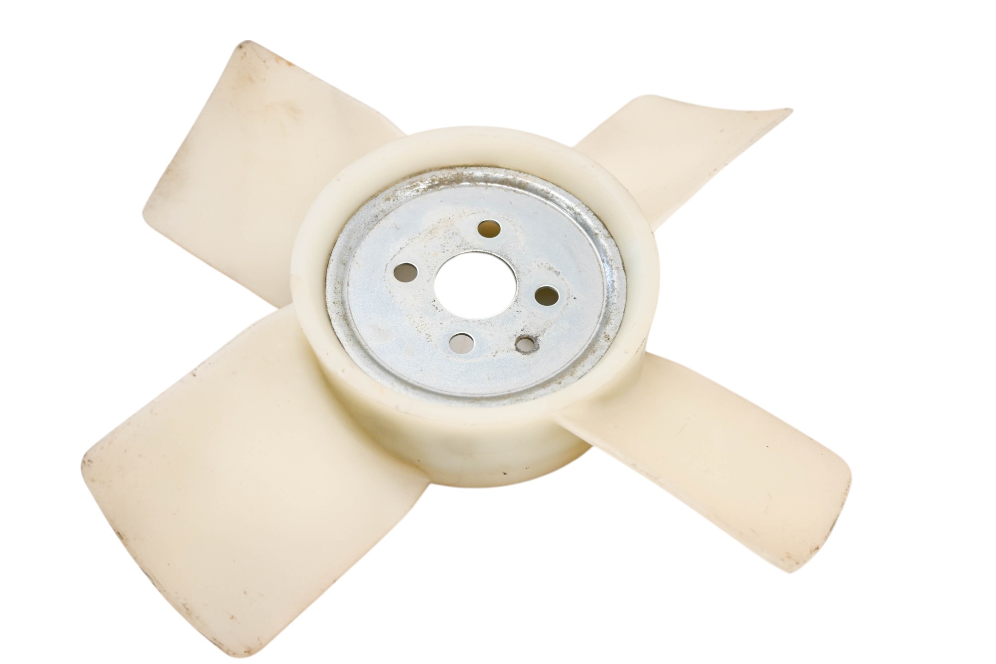 15 Kubota RTV X 1100 C Engine Cooling Fan Blade