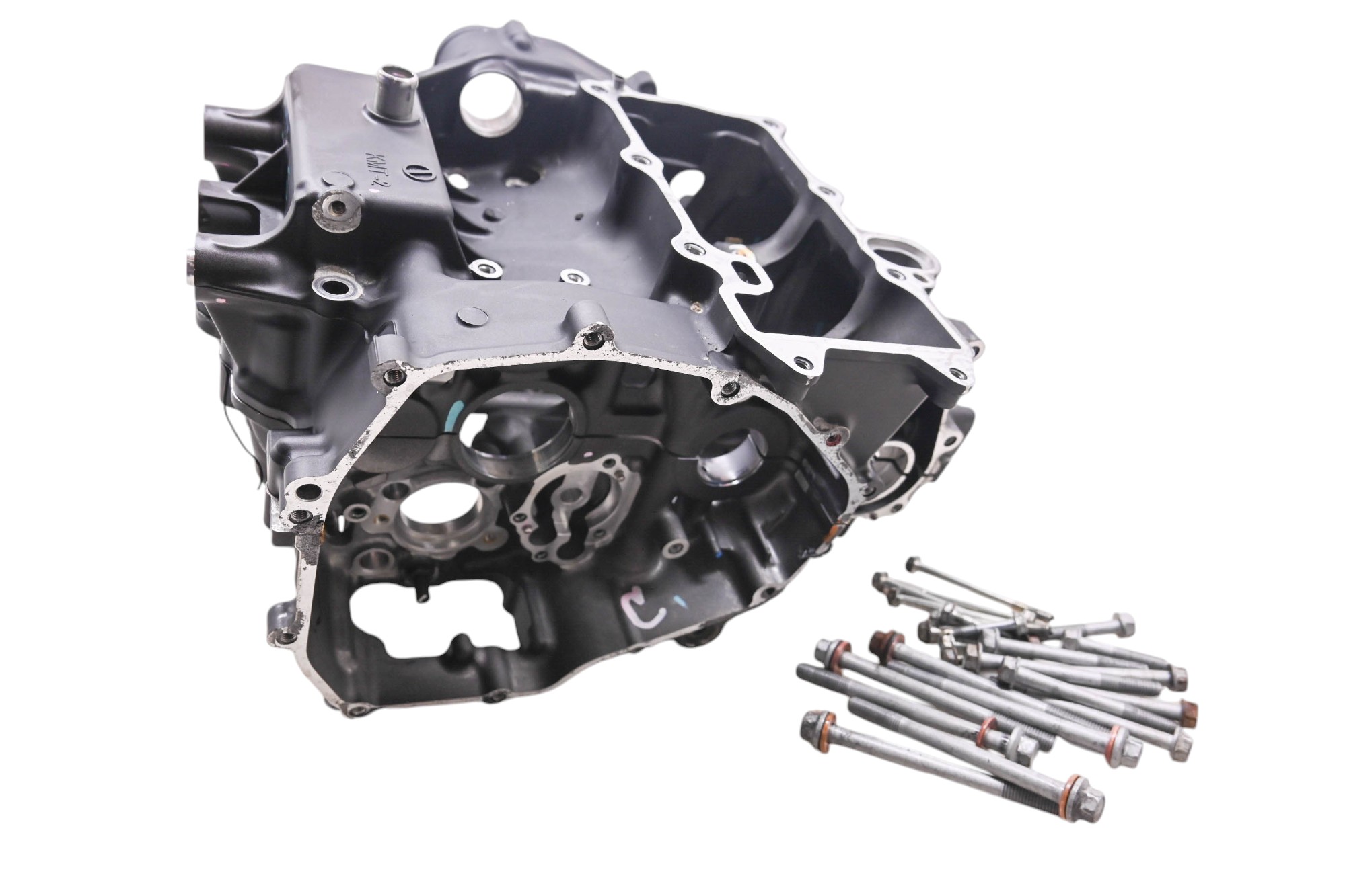 22 Kawasaki Ninja 400 Crankcase Center Crank Case EX400