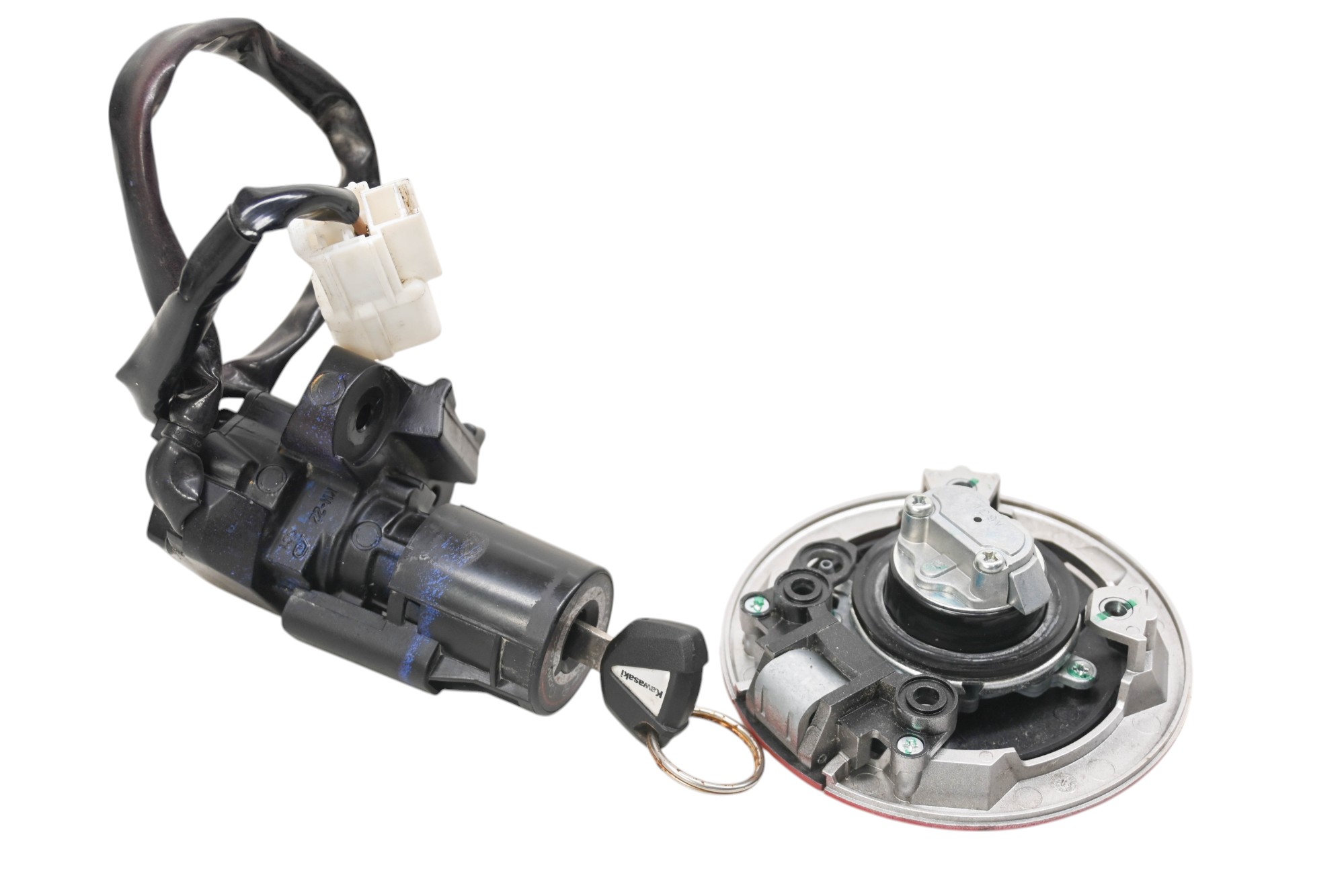 23 Kawasaki Ninja 400 Key Switch & Gas Cap EX400