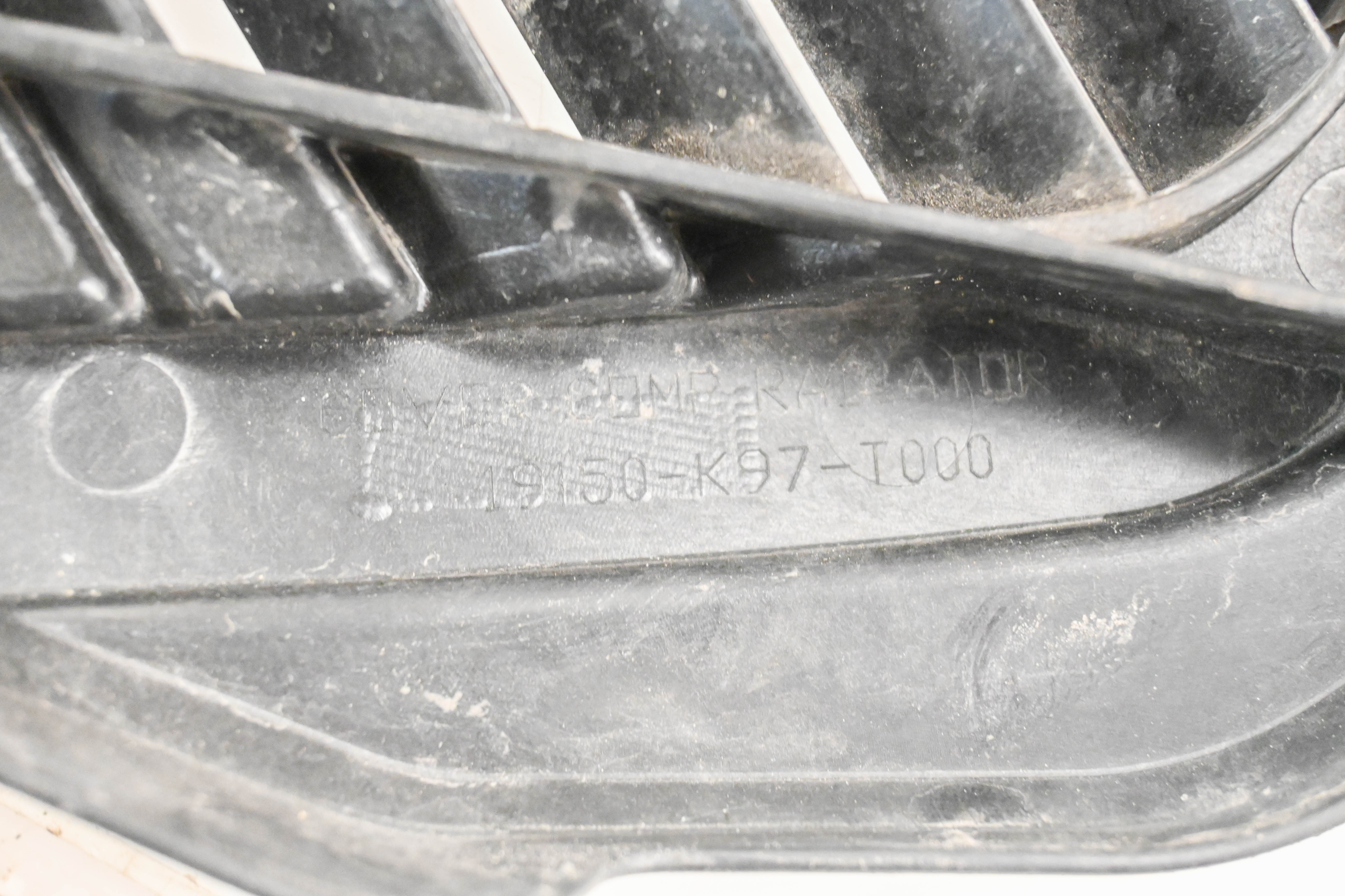 19 Honda PCX150 Radiator Shroud Cover