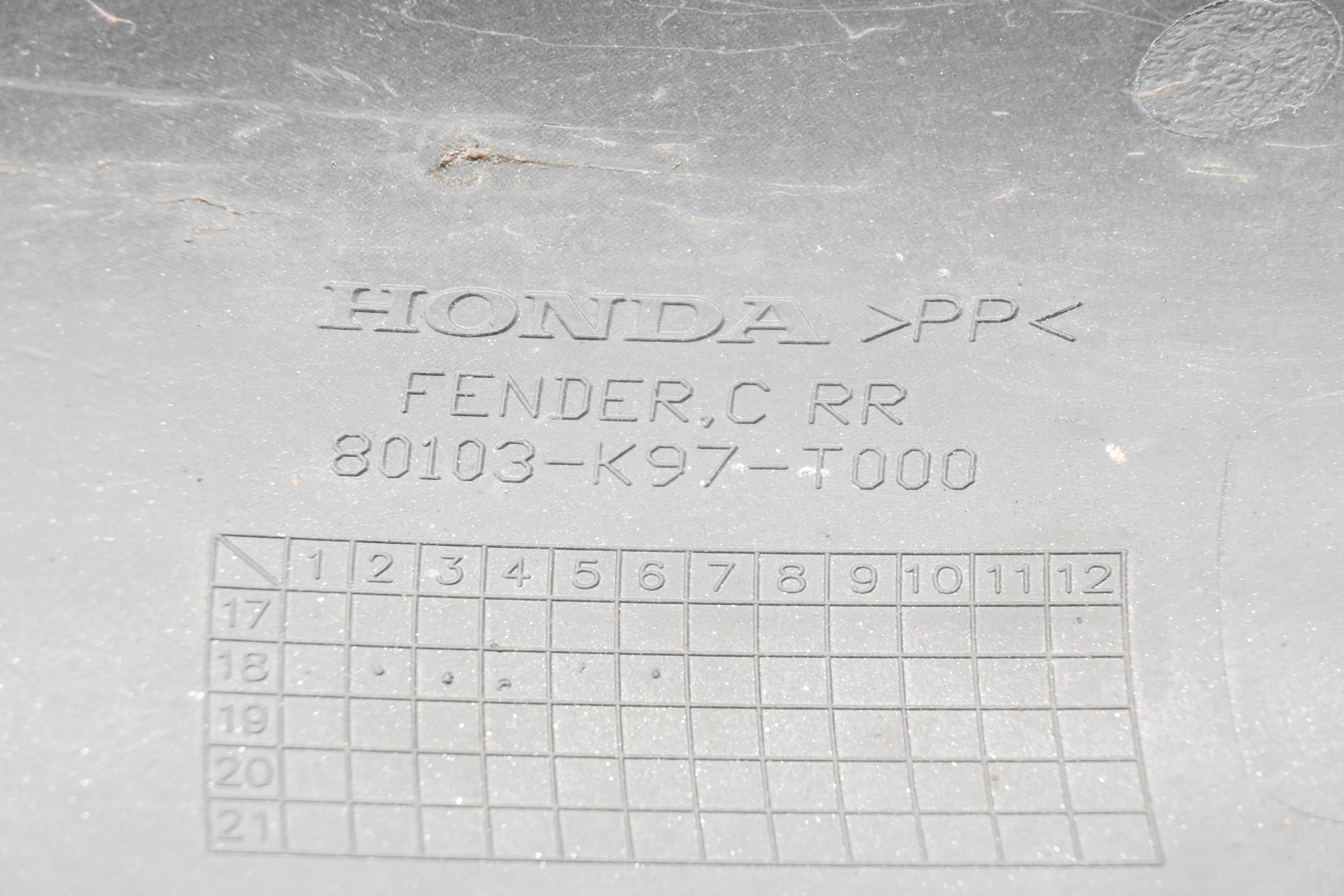 19 Honda PCX150 Rear Upper Fender