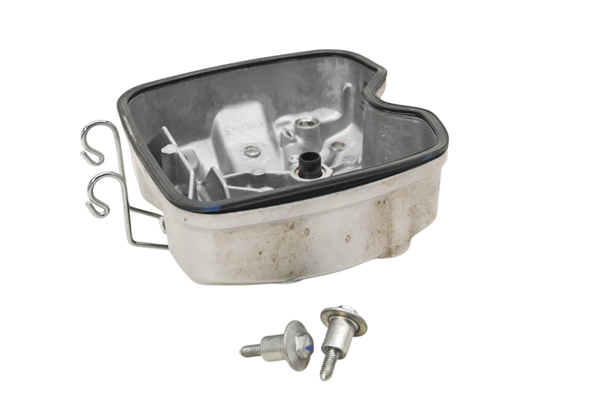 23 Honda XR150L Valve Cover