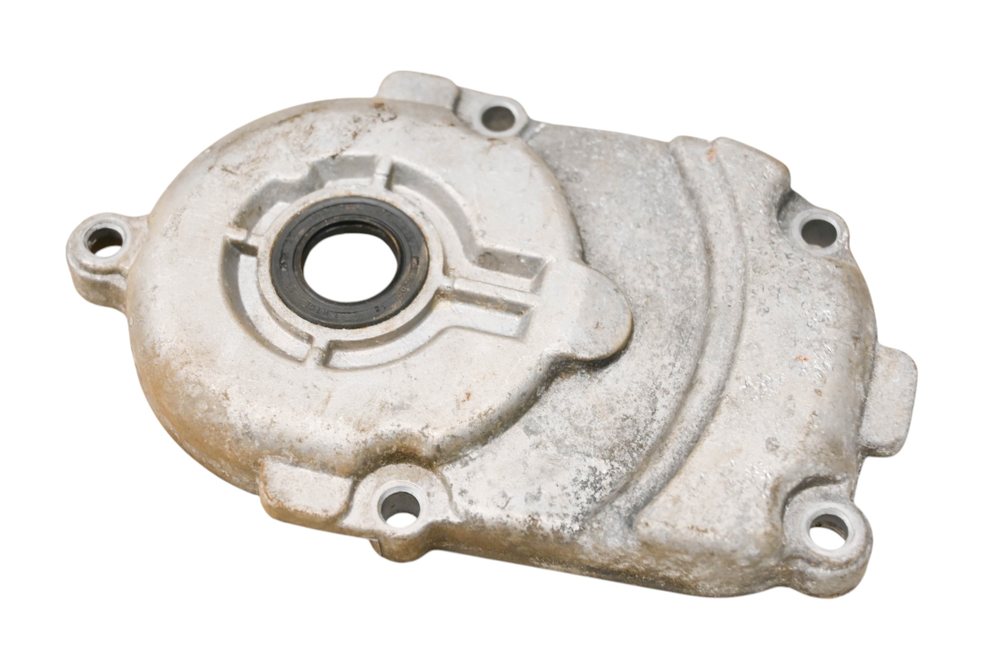 05 E-Ton Viper 90 Transmission Output Cover