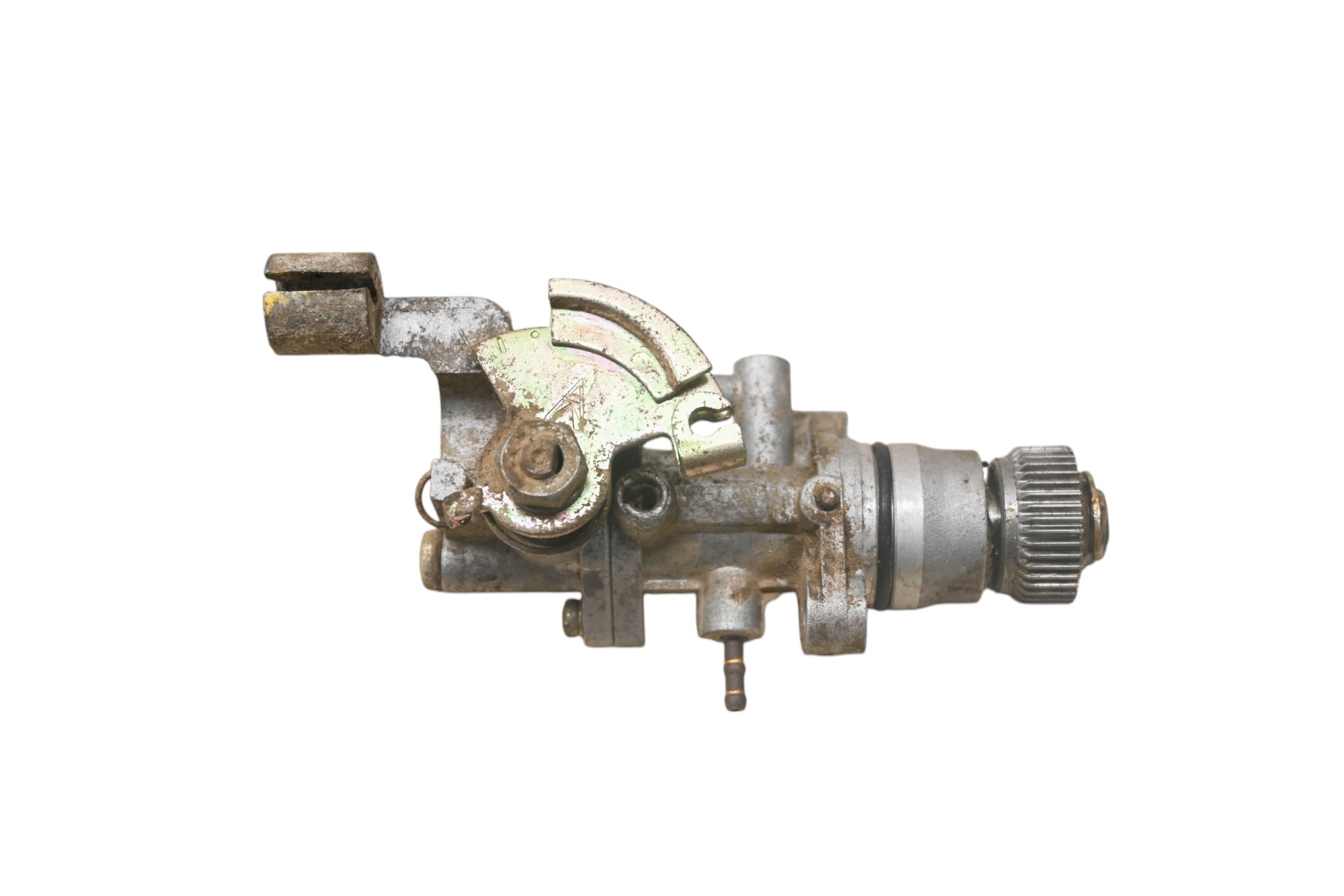05 E-Ton Viper 90 Oil Pump