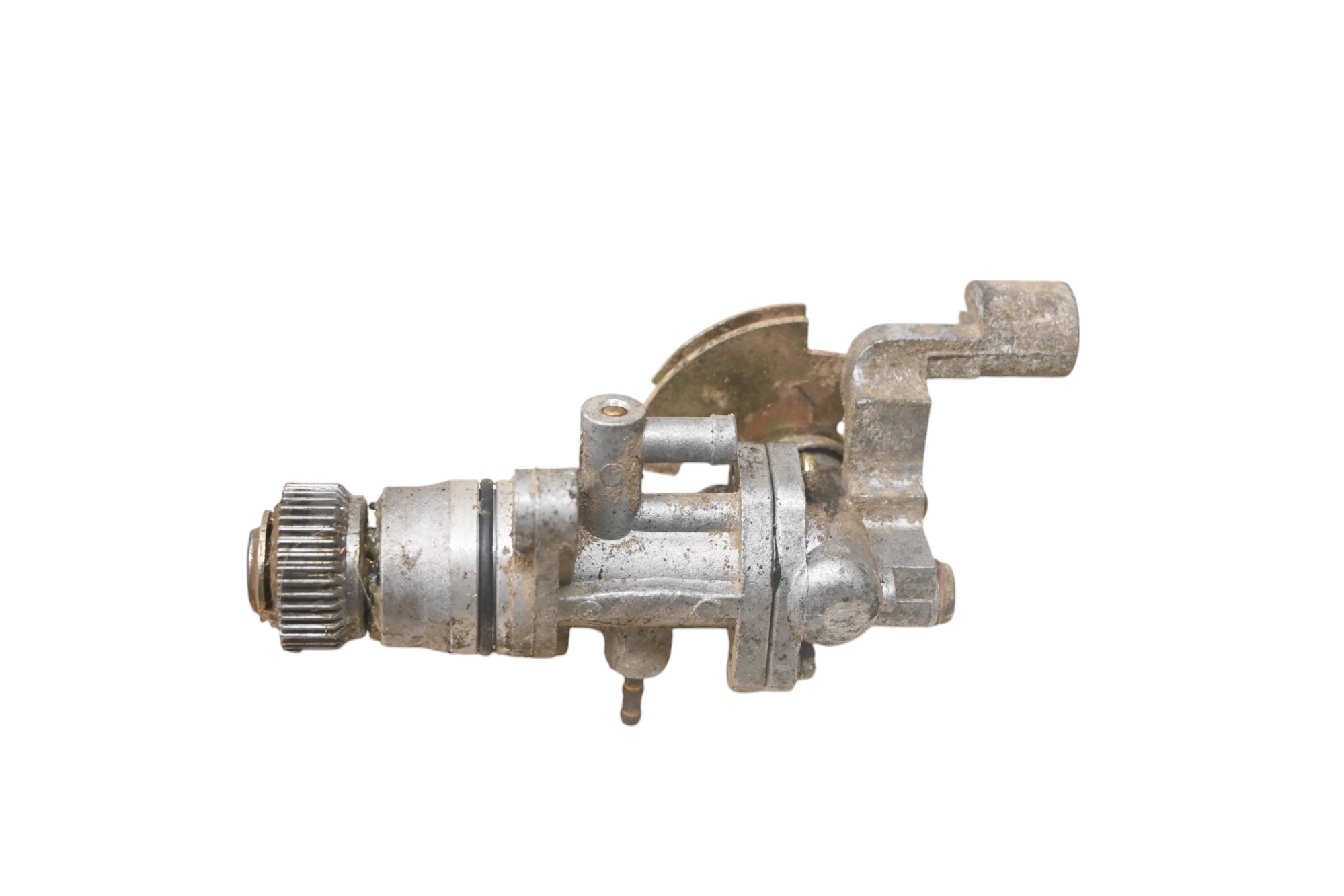 05 E-Ton Viper 90 Oil Pump
