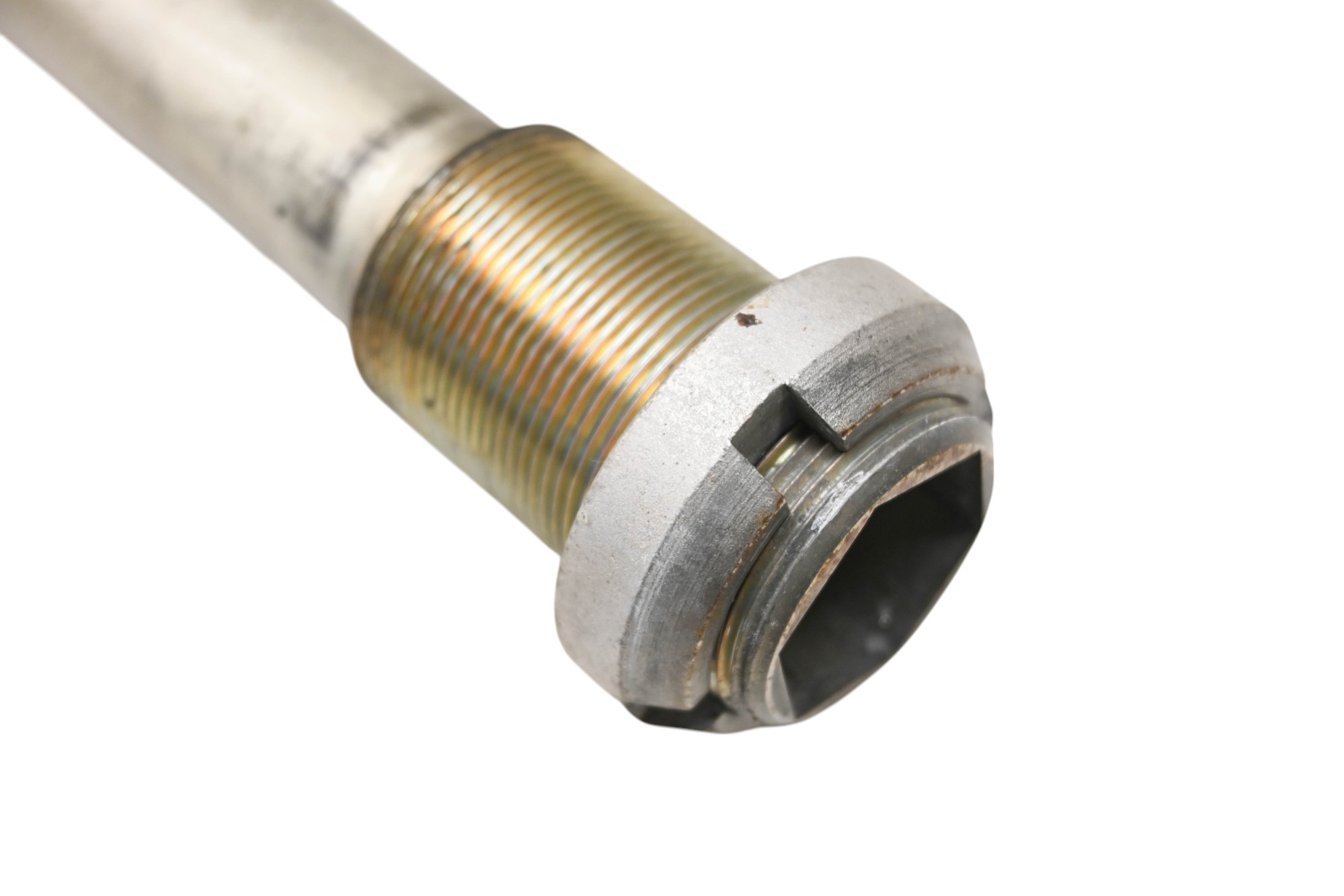 05 Suzuki GSXR600 Swingarm Pivot Bolt