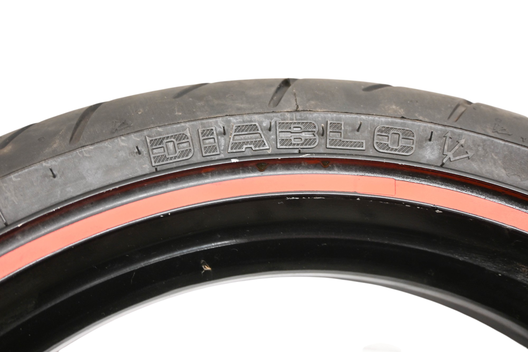 05 Suzuki GSXR600 Front Wheel Rim & Tire