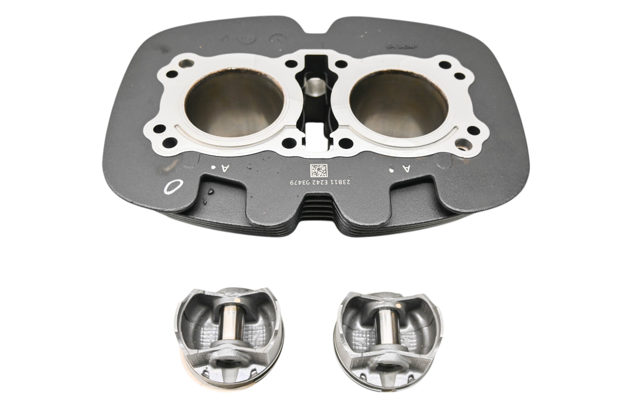 20 Royal Enfield Interceptor 650 Cylinder & Pistons INT650