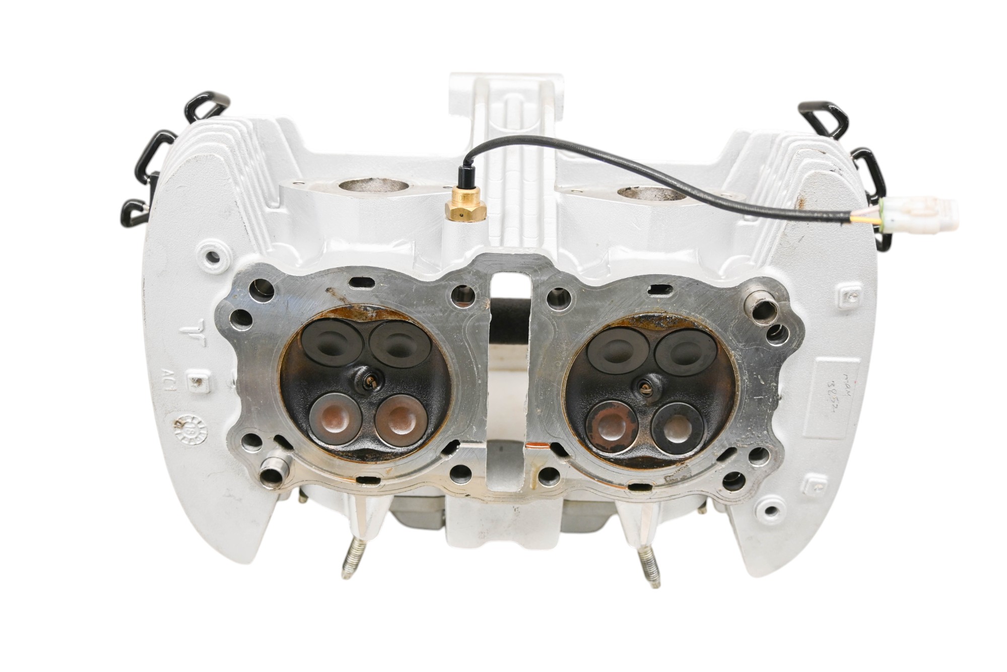 20 Royal Enfield Interceptor 650 Cylinder Head INT650