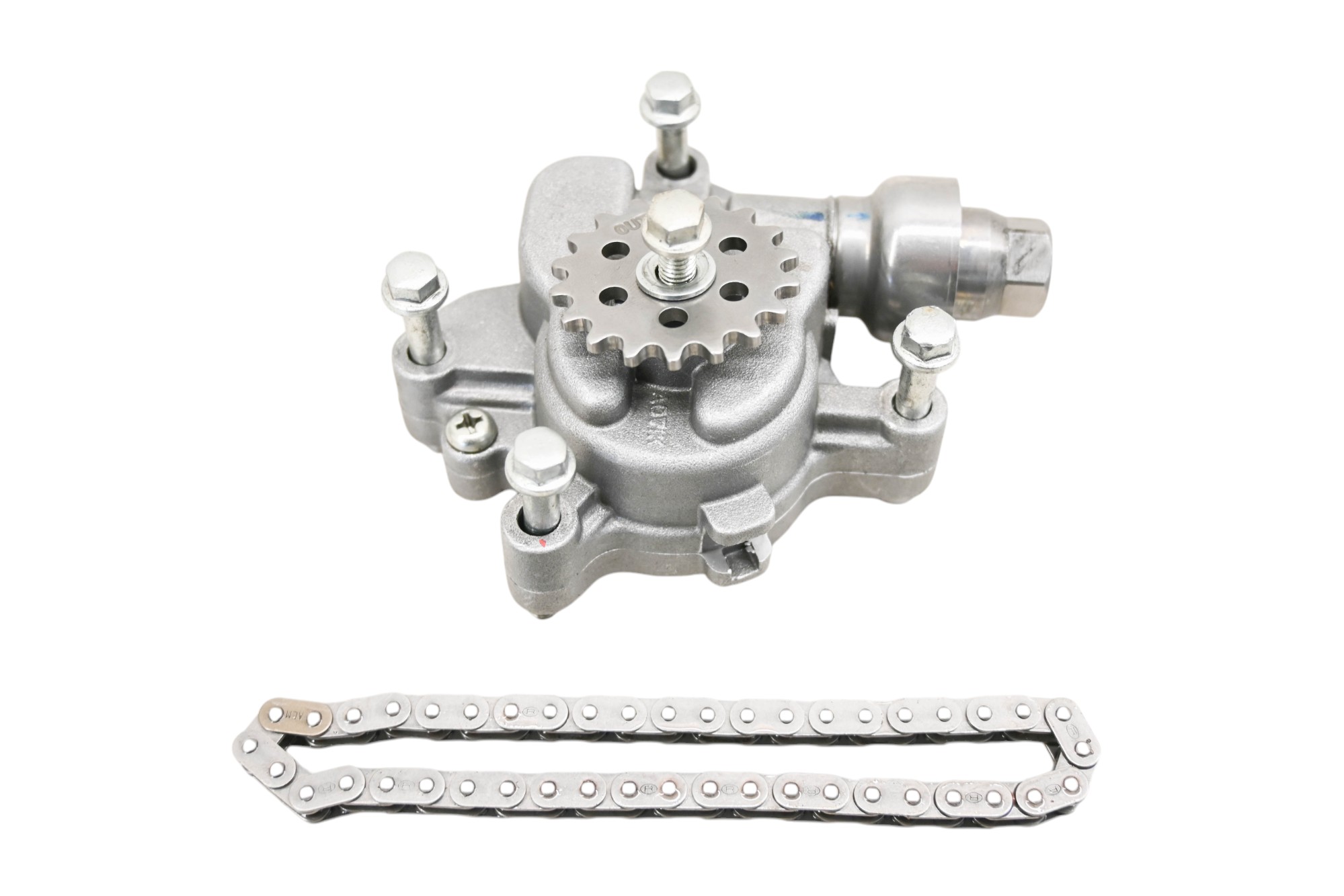 20 Royal Enfield Interceptor 650 Oil Pump & Chain INT650