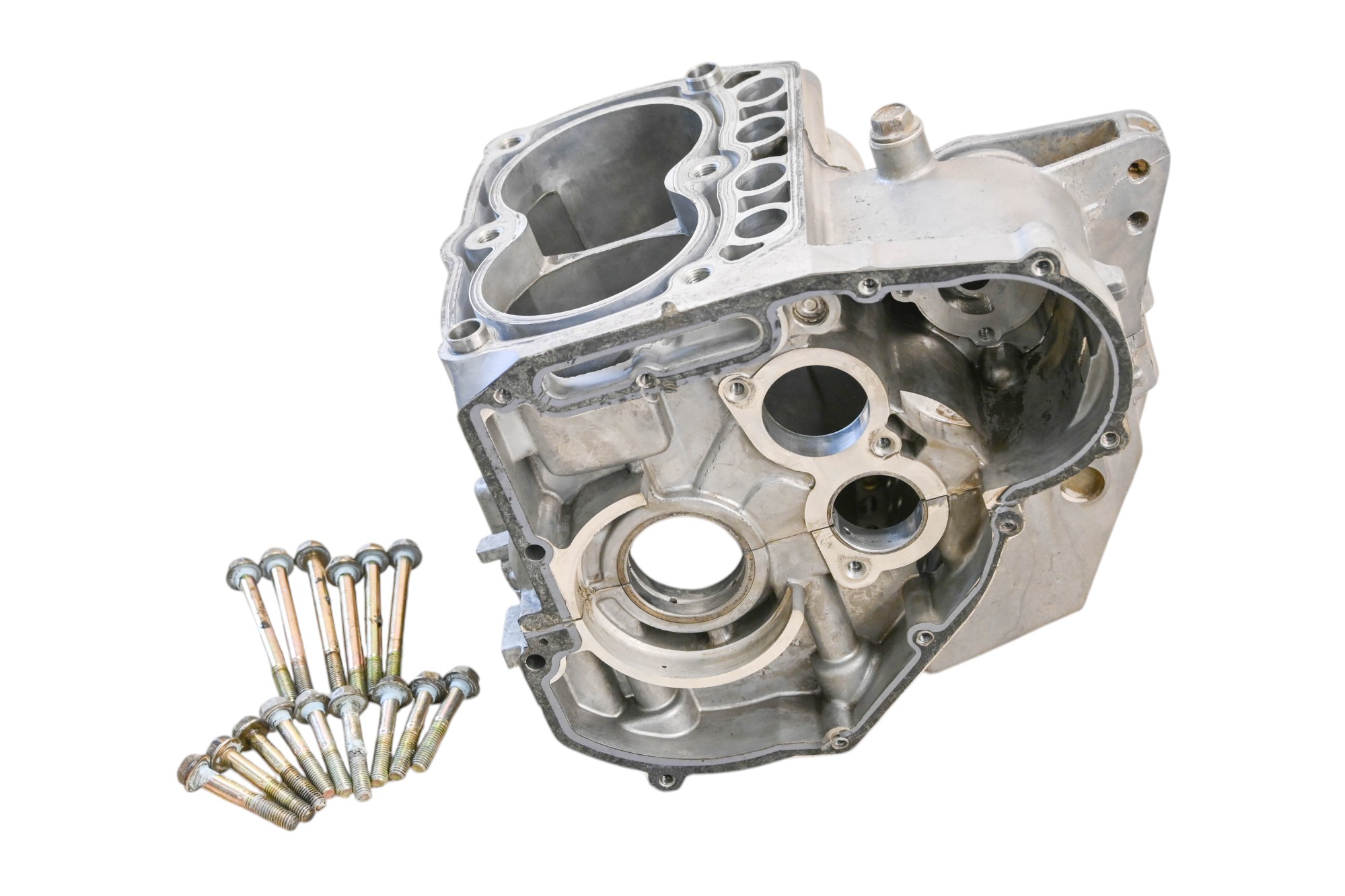 05 Polaris Sportsman MV7 Crankcase Center Crank Case