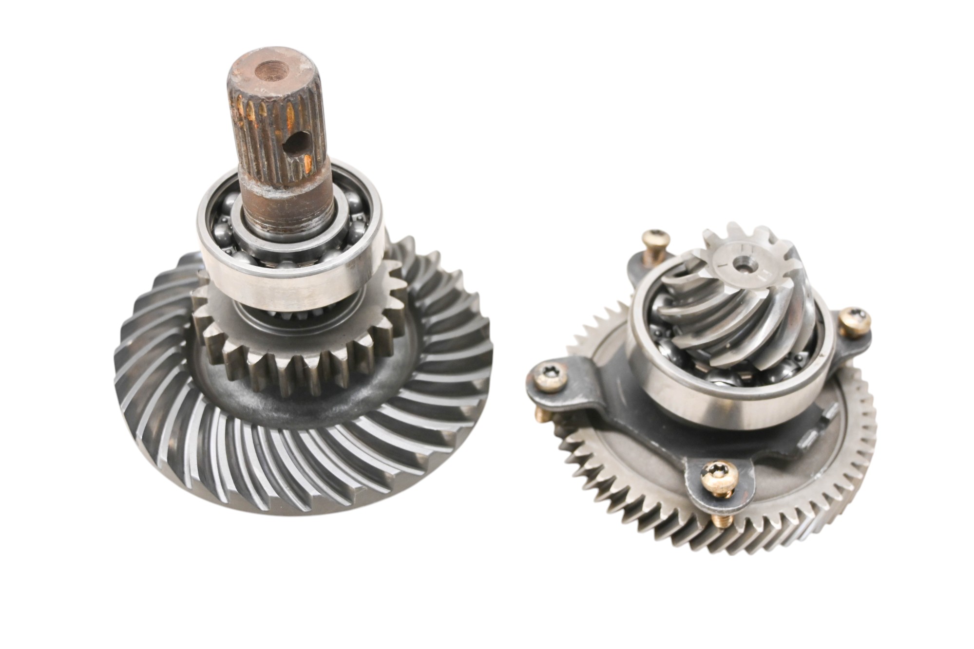 05 Polaris Sportsman MV7 Transmission Bevel Gears Output Shaft