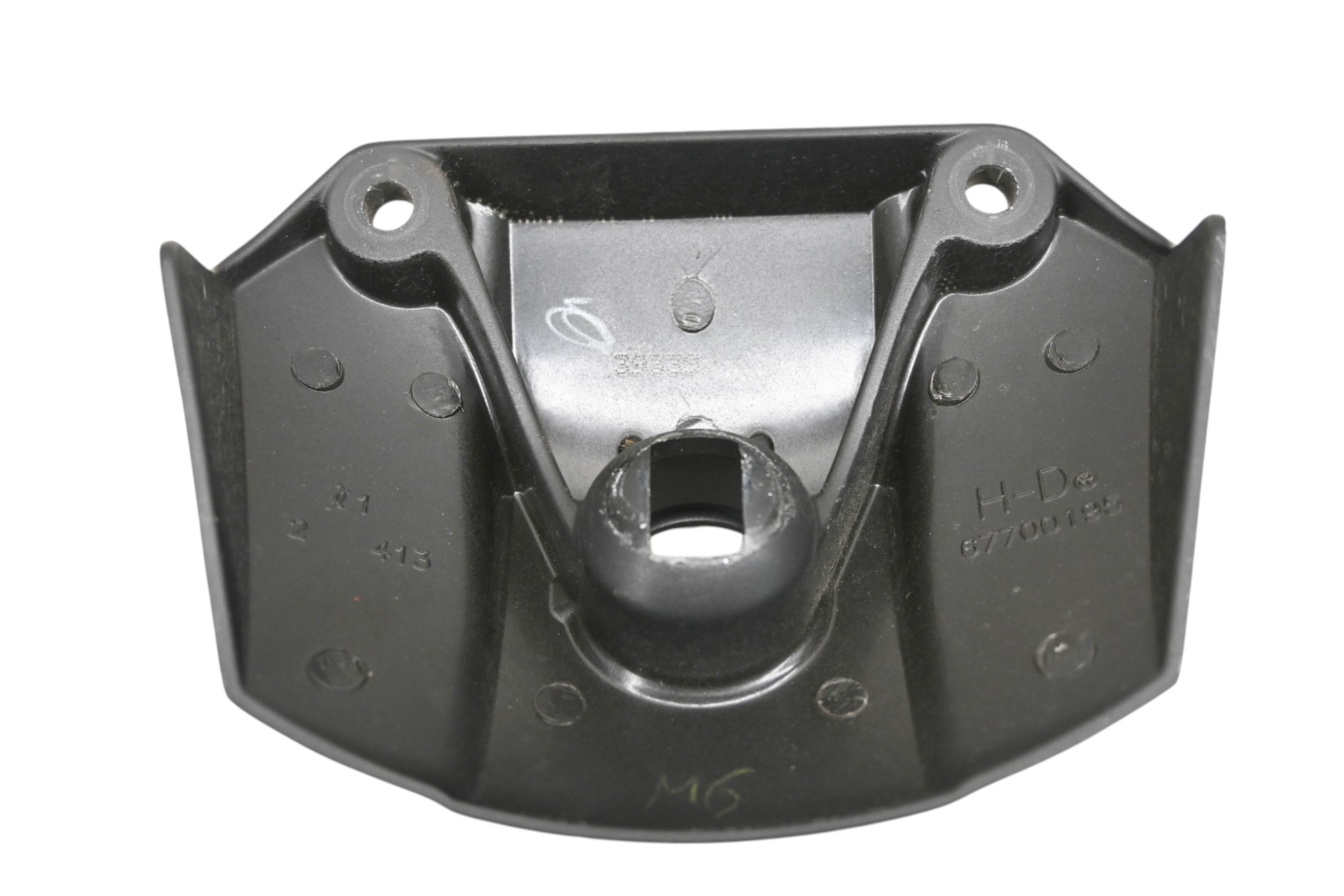 21 Harley Davidson Sportster Iron 833 Headlight Bracket Cover XL833N