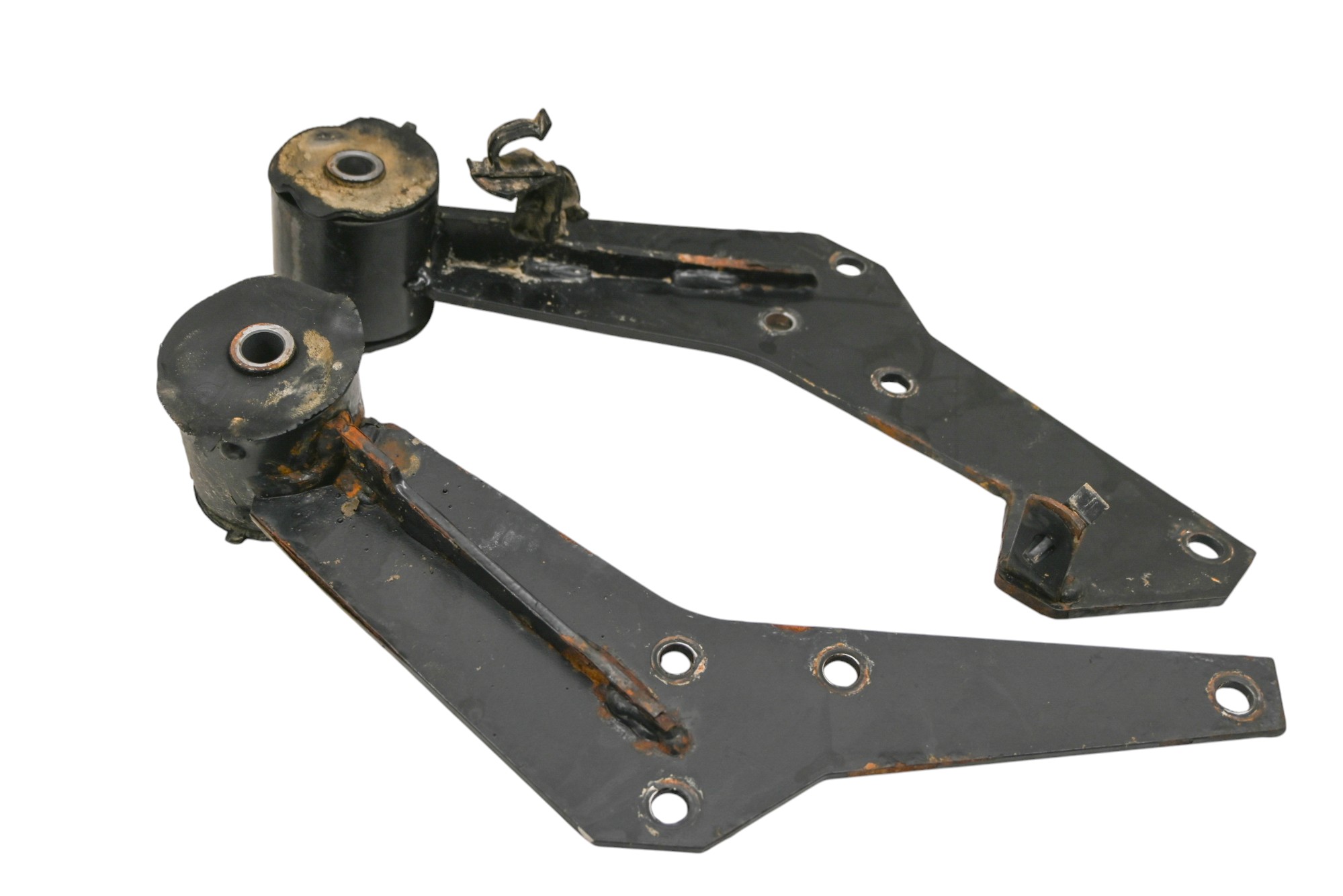 18 Kubota RTV-X1140W Left & Right Engine Support Brackets Mounts