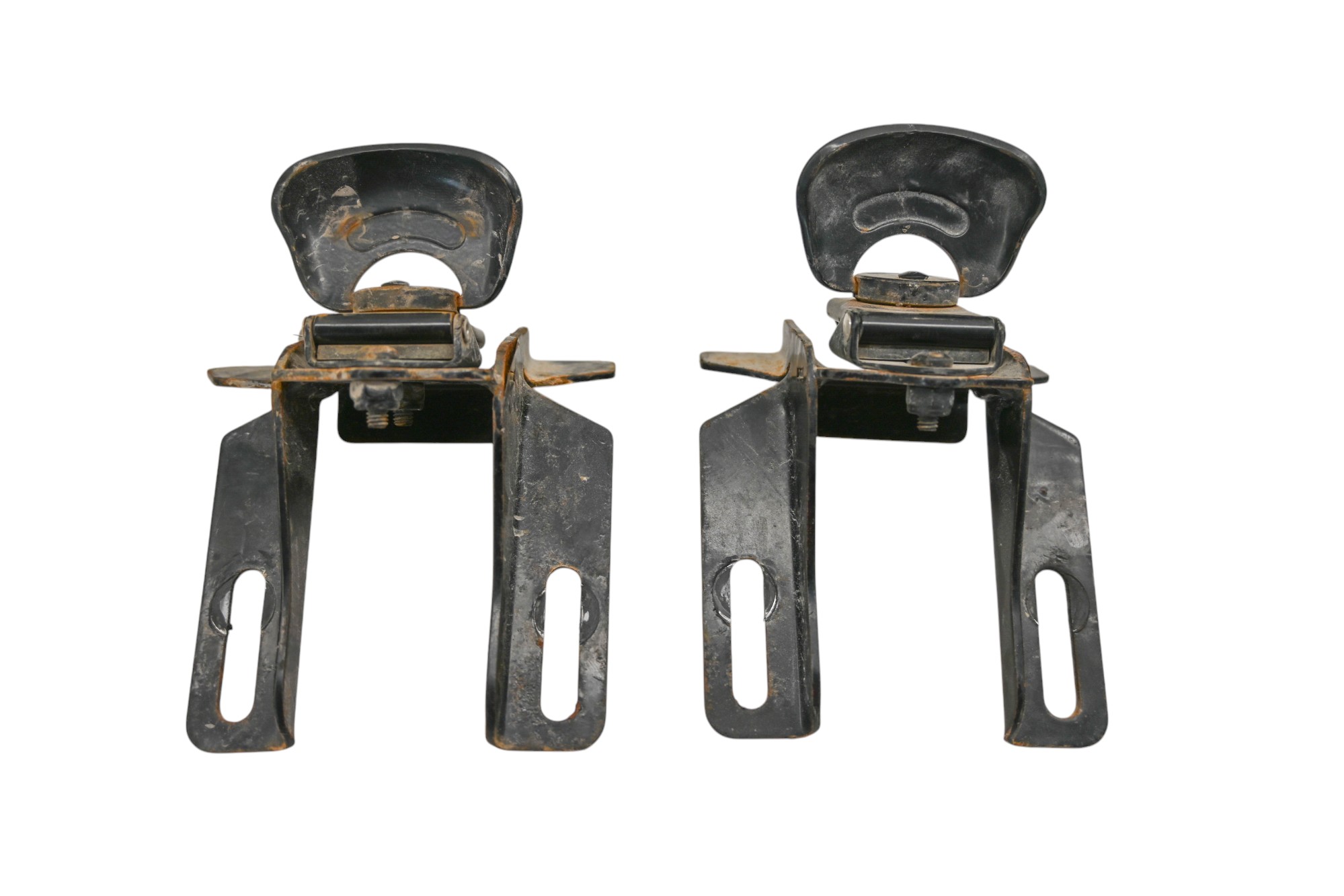 18 Kubota RTV-X1140W Left & Right Door Latch Assembly