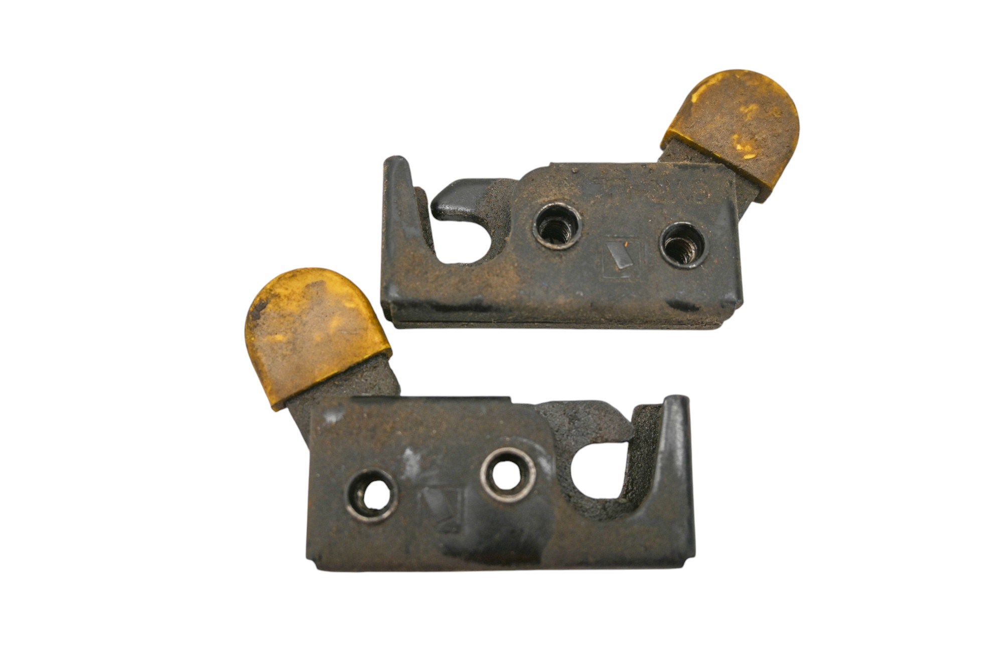 18 Kubota RTV-X1140W Left & Right Door Latch