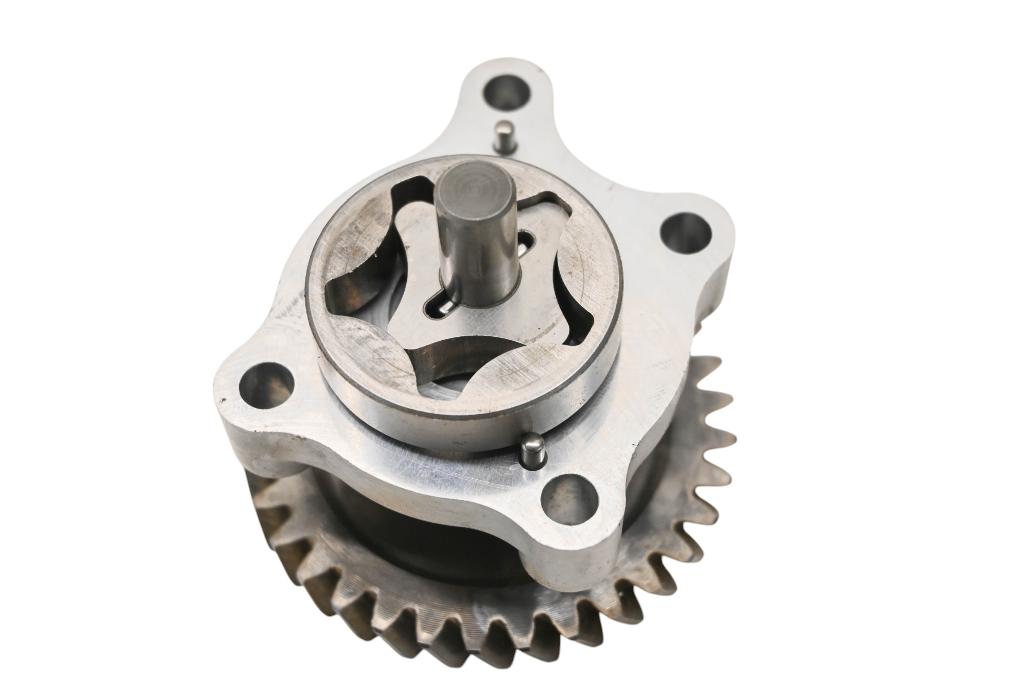 16 Kubota RTV400CI Oil Pump