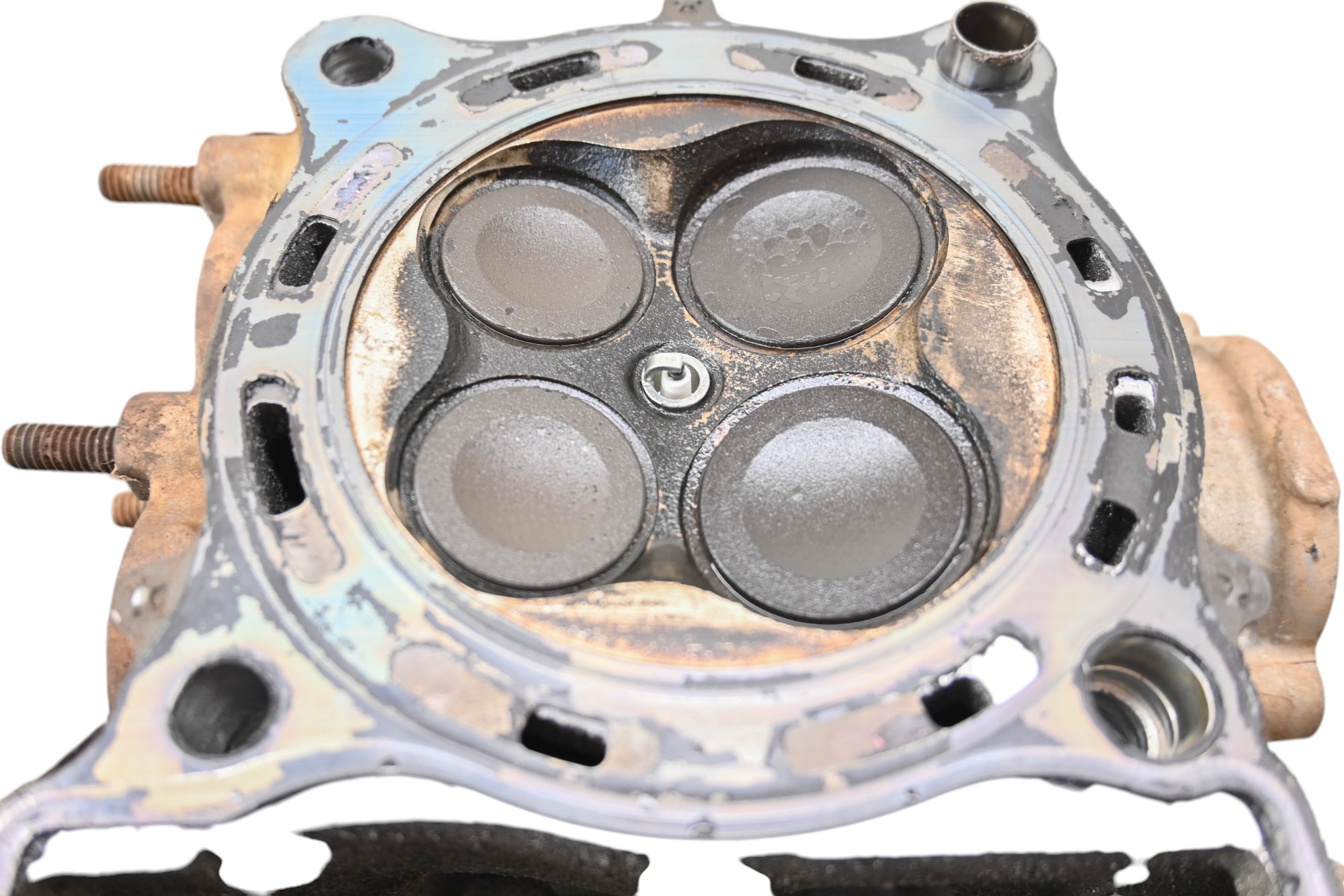 03 Polaris Predator 500 2x4 Cylinder Head