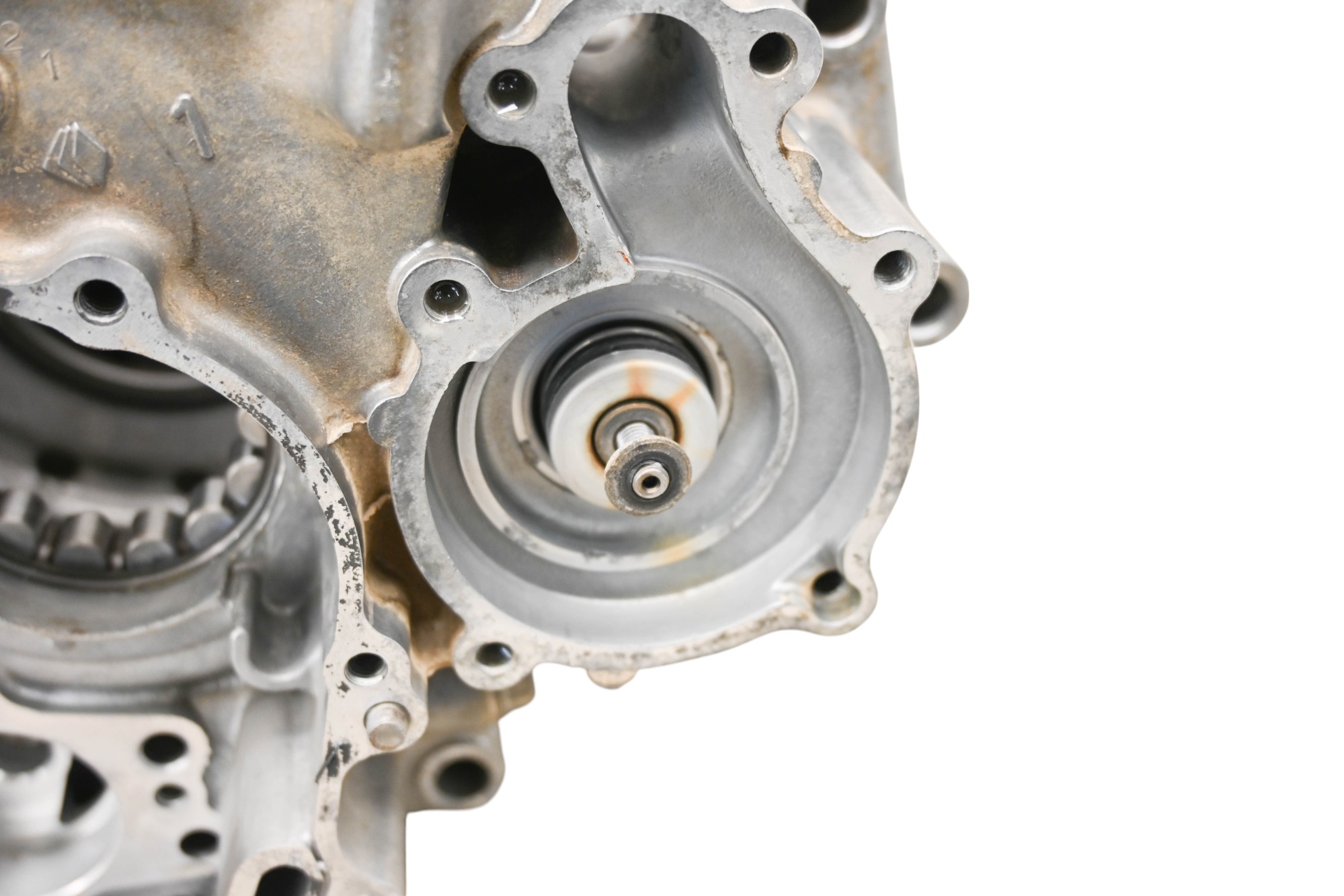 03 Polaris Predator 500 2x4 Crankcase Center Crank Case