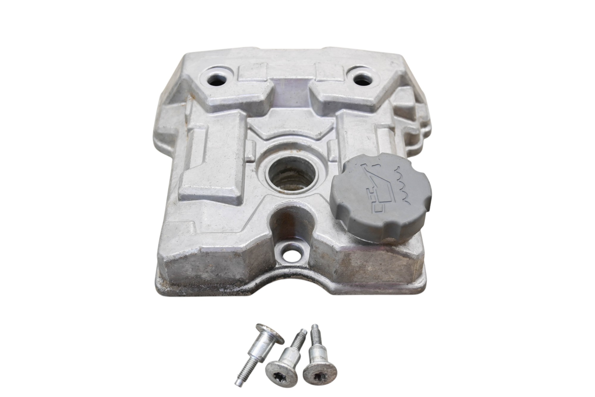 16 Polaris Sportsman 450 4x4 Valve Cover