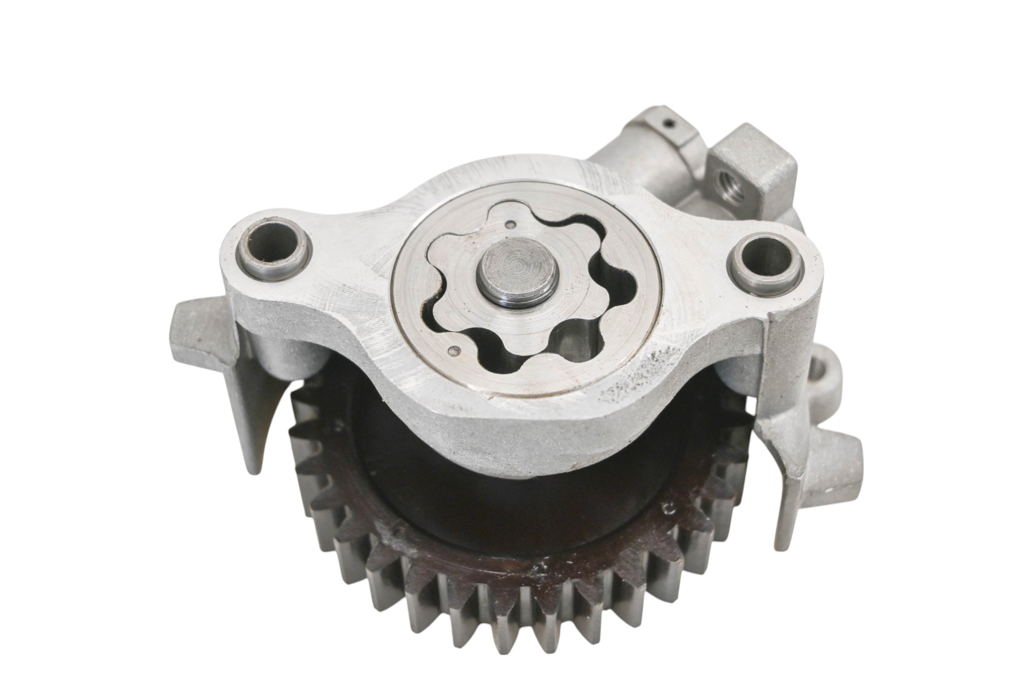 11 John Deere Gator XUV550 Oil Pump