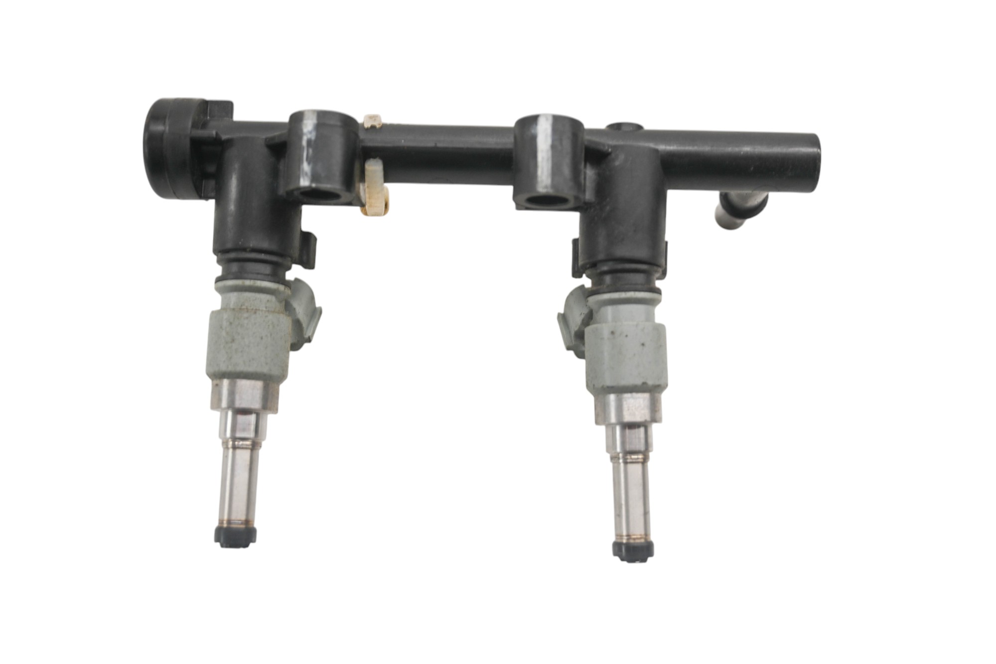 16 Yamaha YFZ-R3 Fuel Rail & Injectors