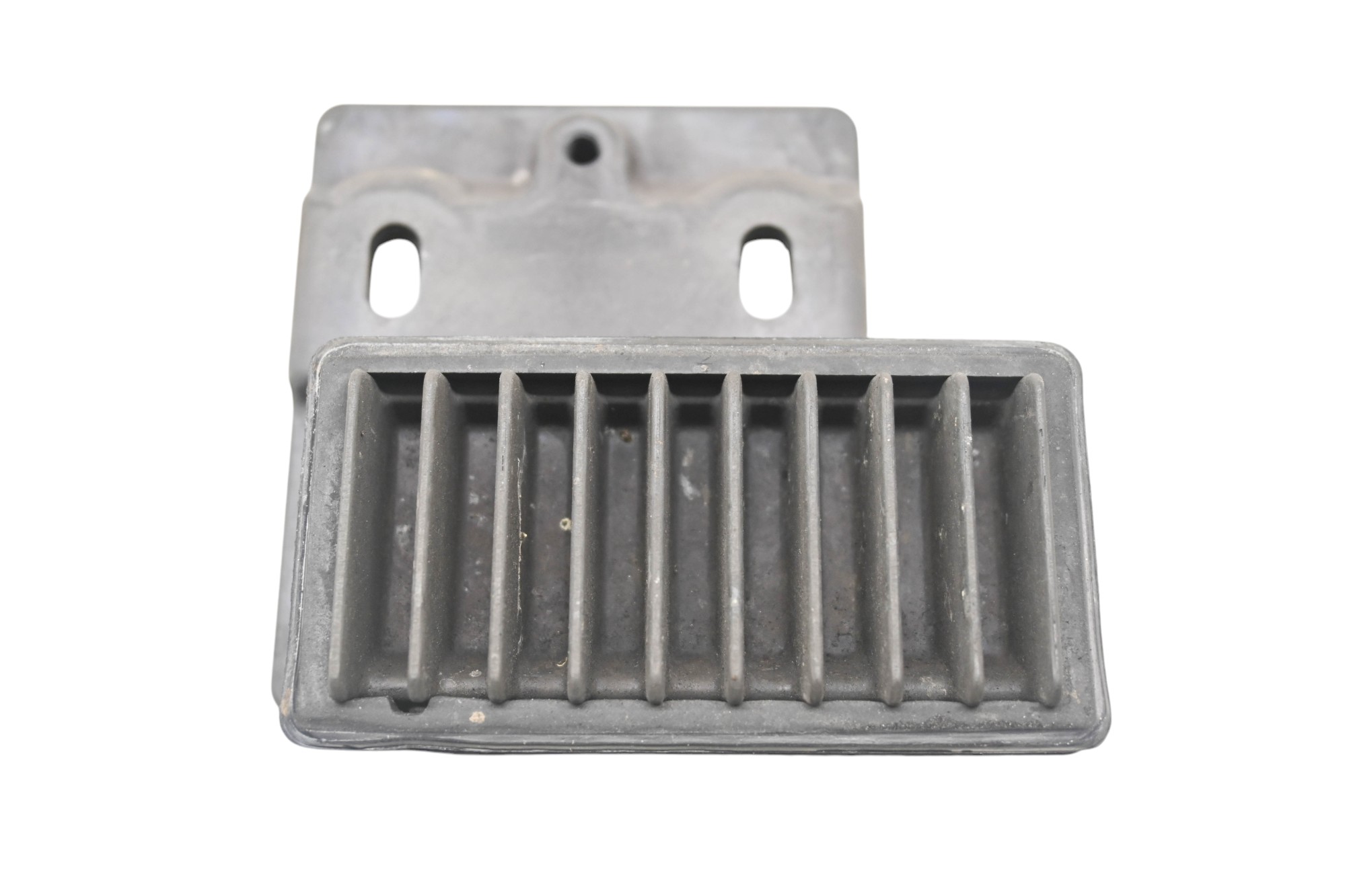 16 Yamaha YFZ-R3 Regulator Rectifier Tray Cover Bracket