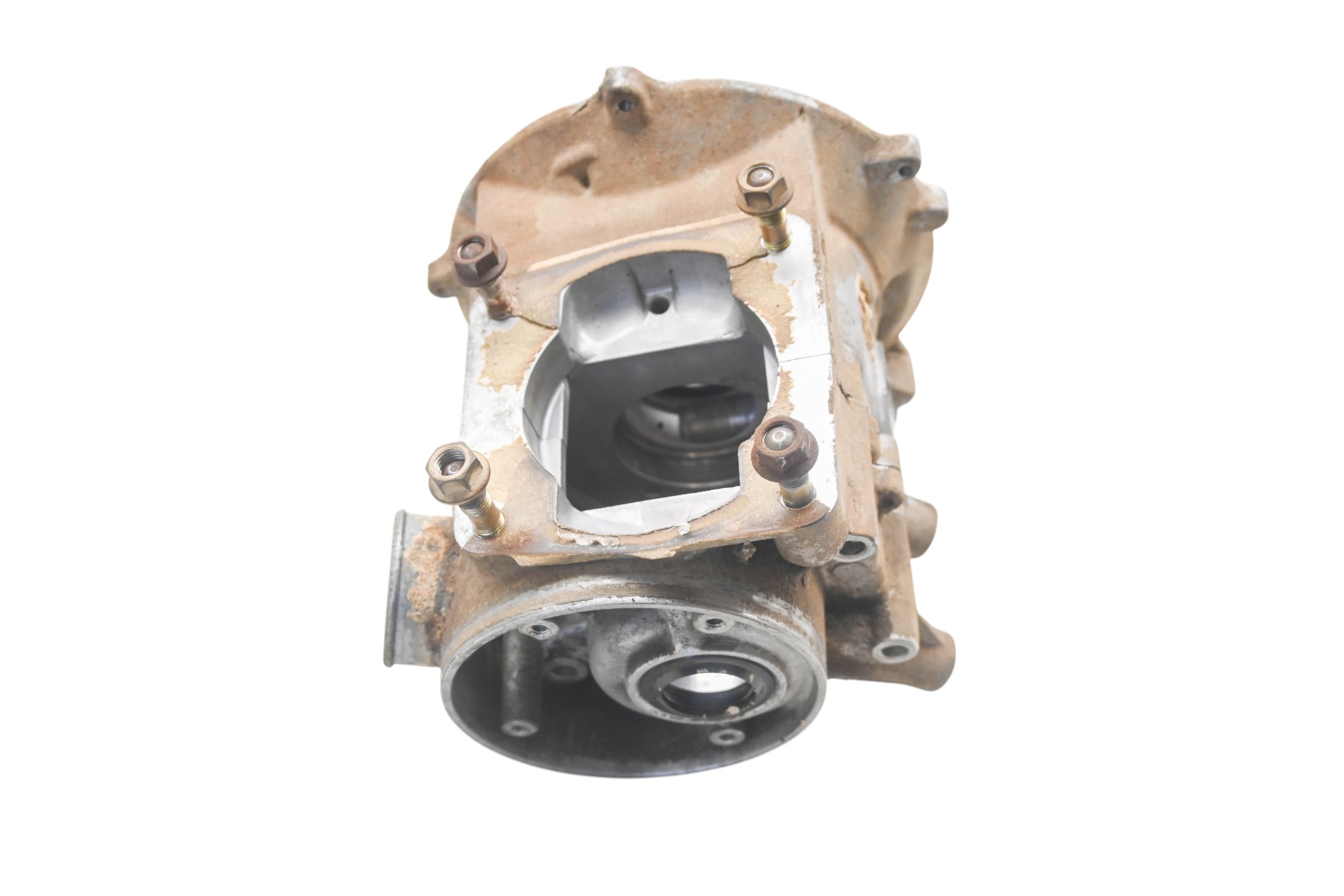 02 Polaris Trail Blazer 250 2x4 Crankcase Center Crank Case