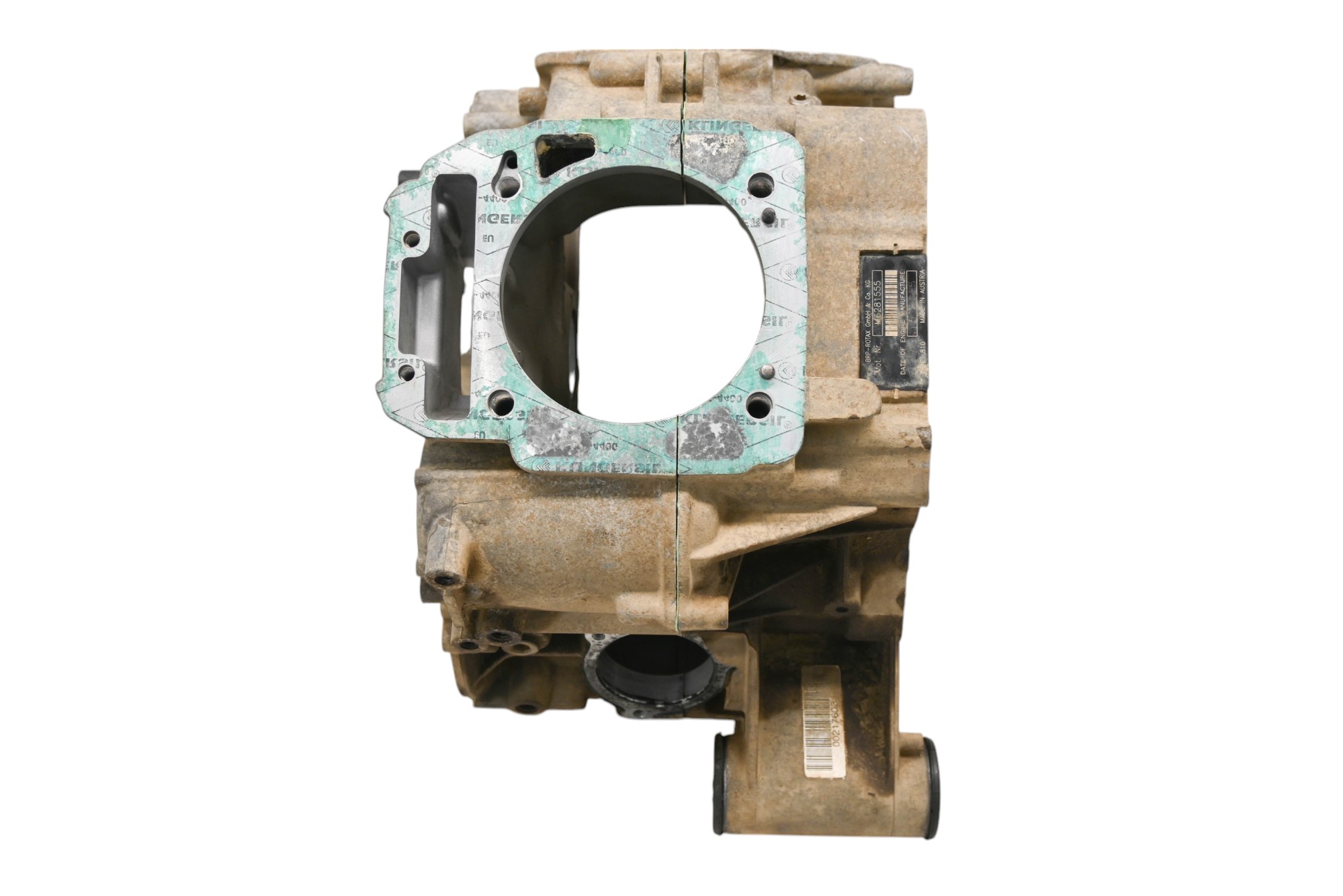 06 Can-Am Outlander 800 4x4 XT Crankcase Center Crank Case Bombardier
