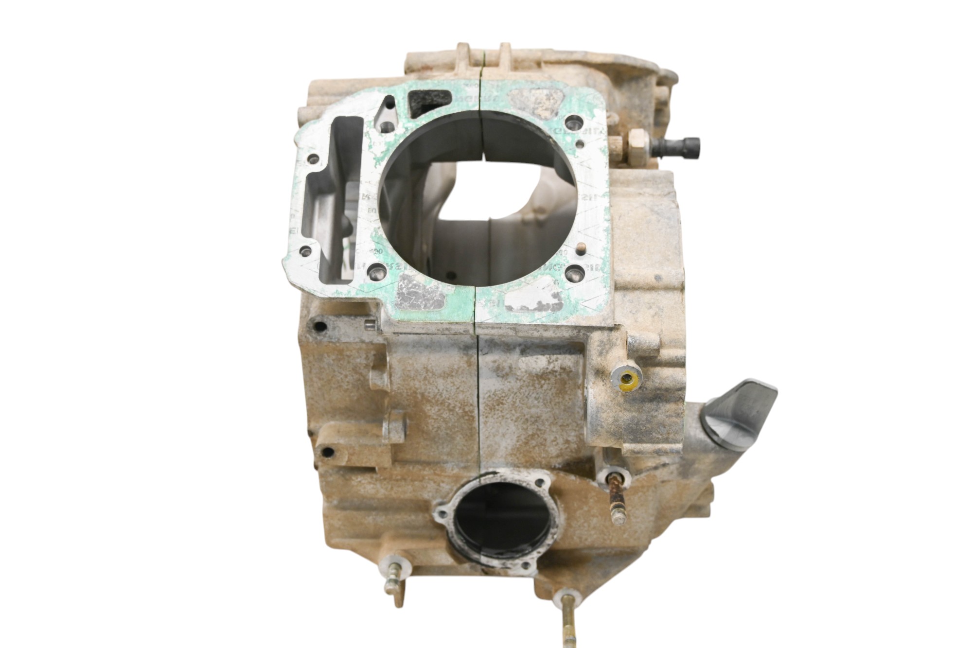 06 Can-Am Outlander 800 4x4 XT Crankcase Center Crank Case Bombardier